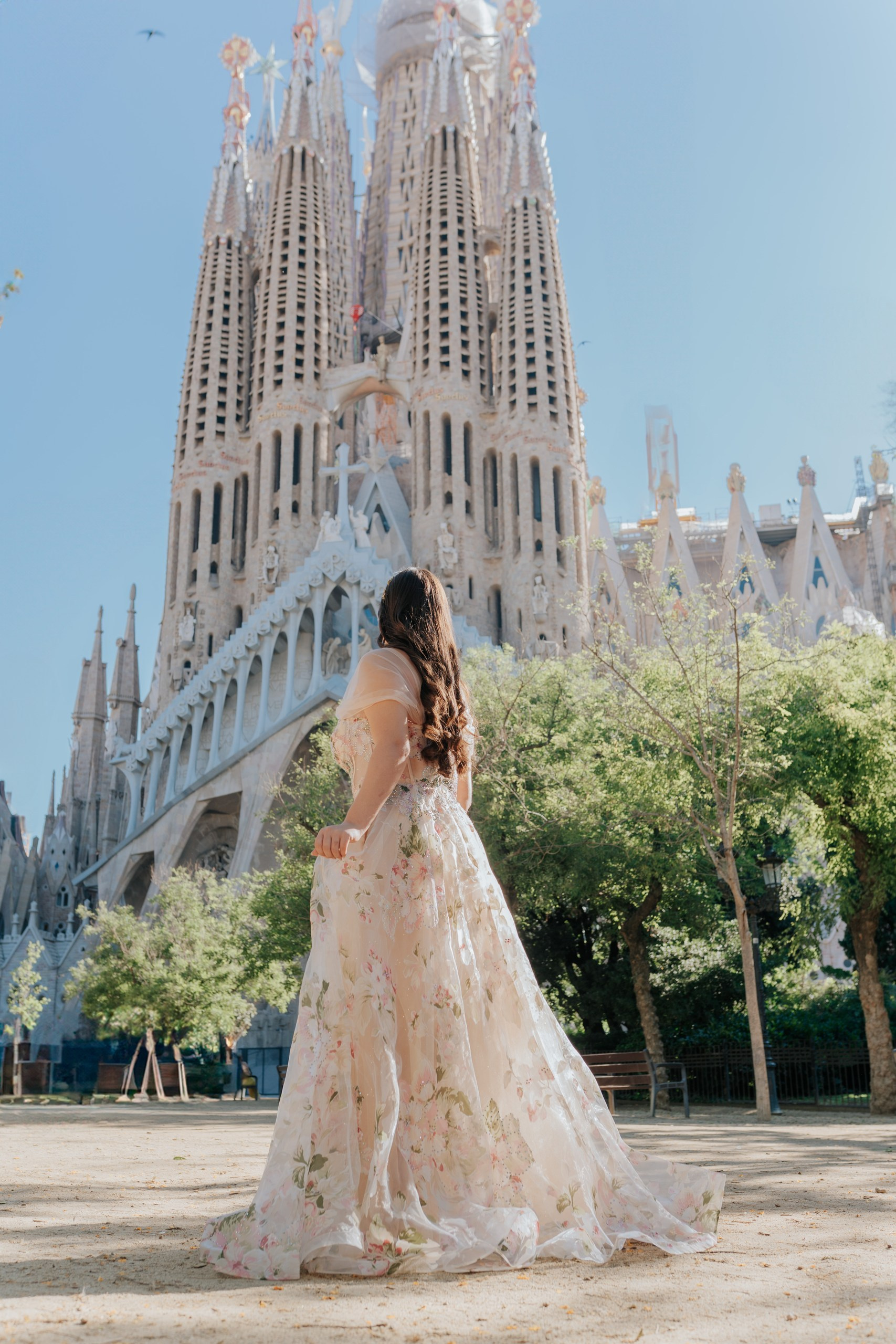 Top 5 Spots for Photoshoots in Barcelona. DiaFoto — Wow Photographer in Barcelona | Premium Barcelona Photoshoot Experience