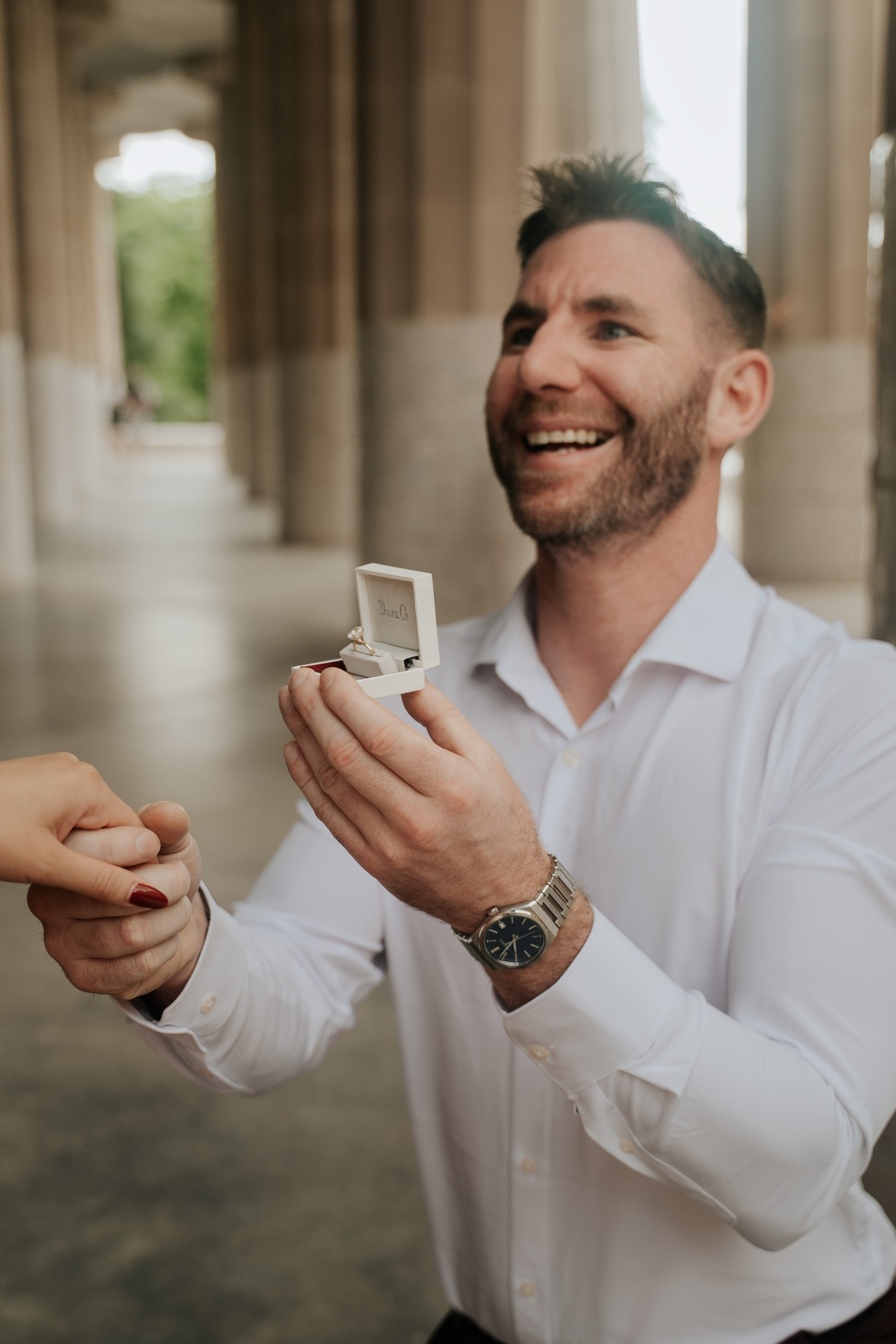 Proposal park Guell. DiaFoto — Wow Photographer in Barcelona | Premium Barcelona Photoshoot Experience