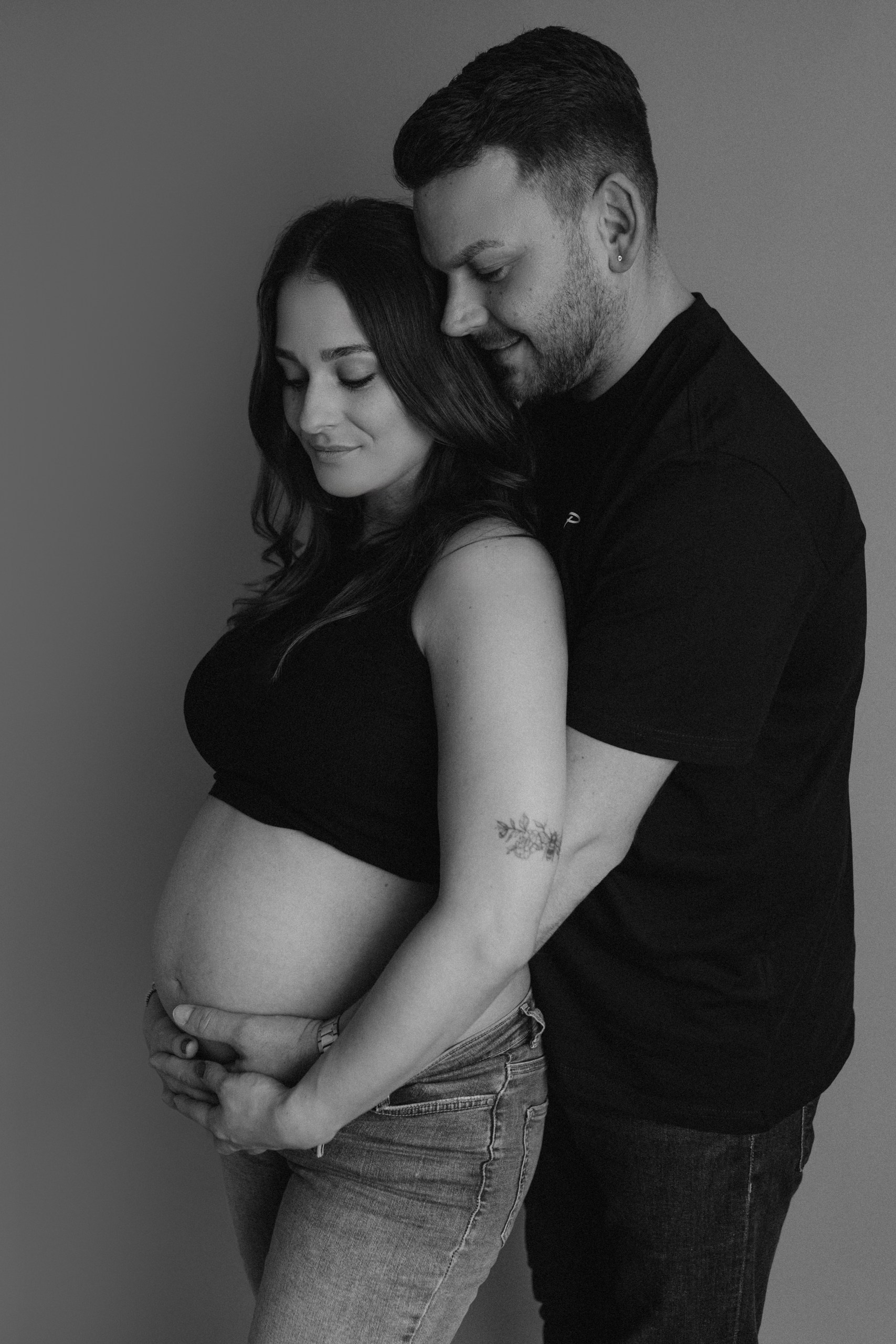 Babybauchshooting oder Schwangerenshooting im Studio oder Outdoor in Ganderkesse und Umgebung