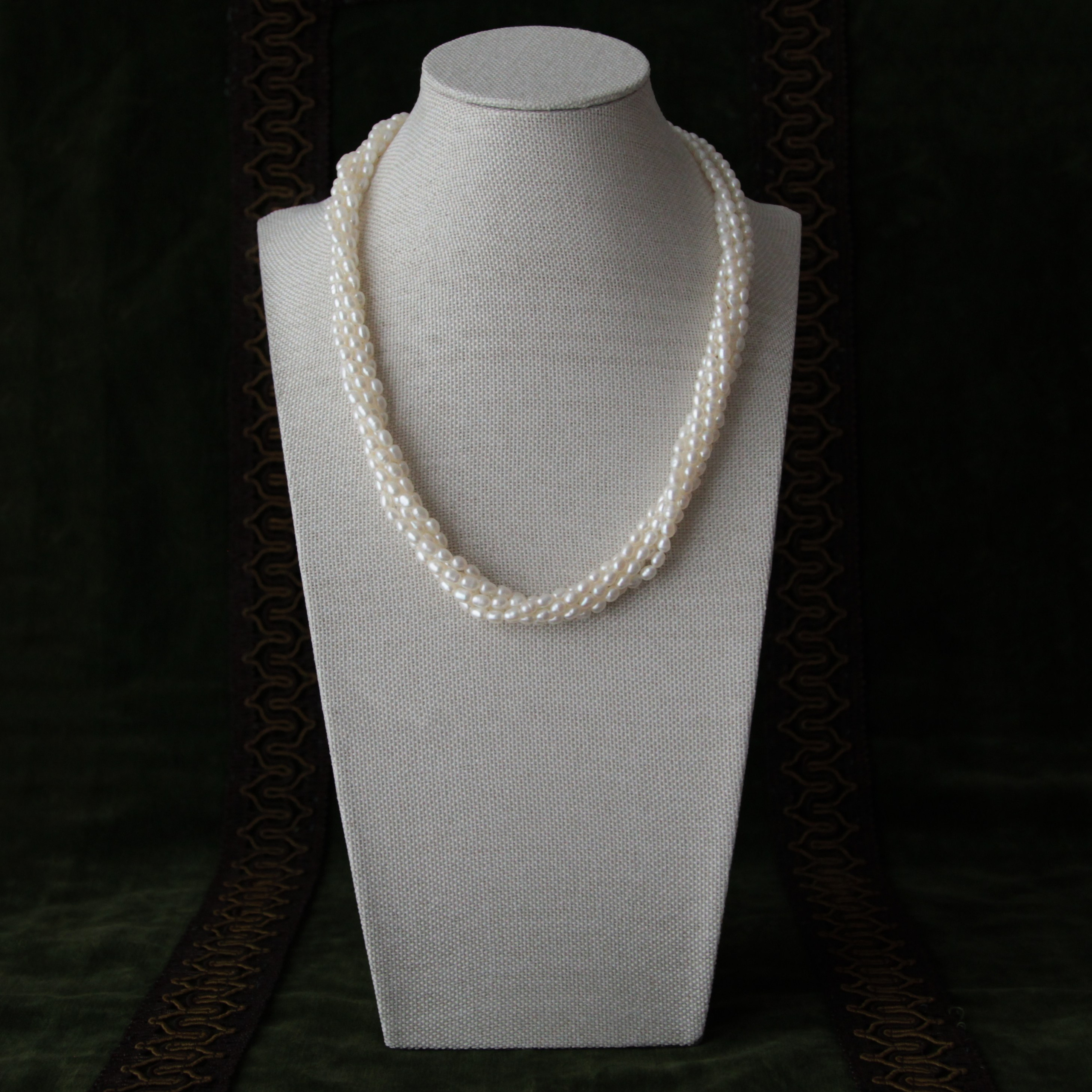 Vintage Jewelry Spain France. Современнные и актикварные украшения в Барселоне, Москве и Санкт-Петербурге