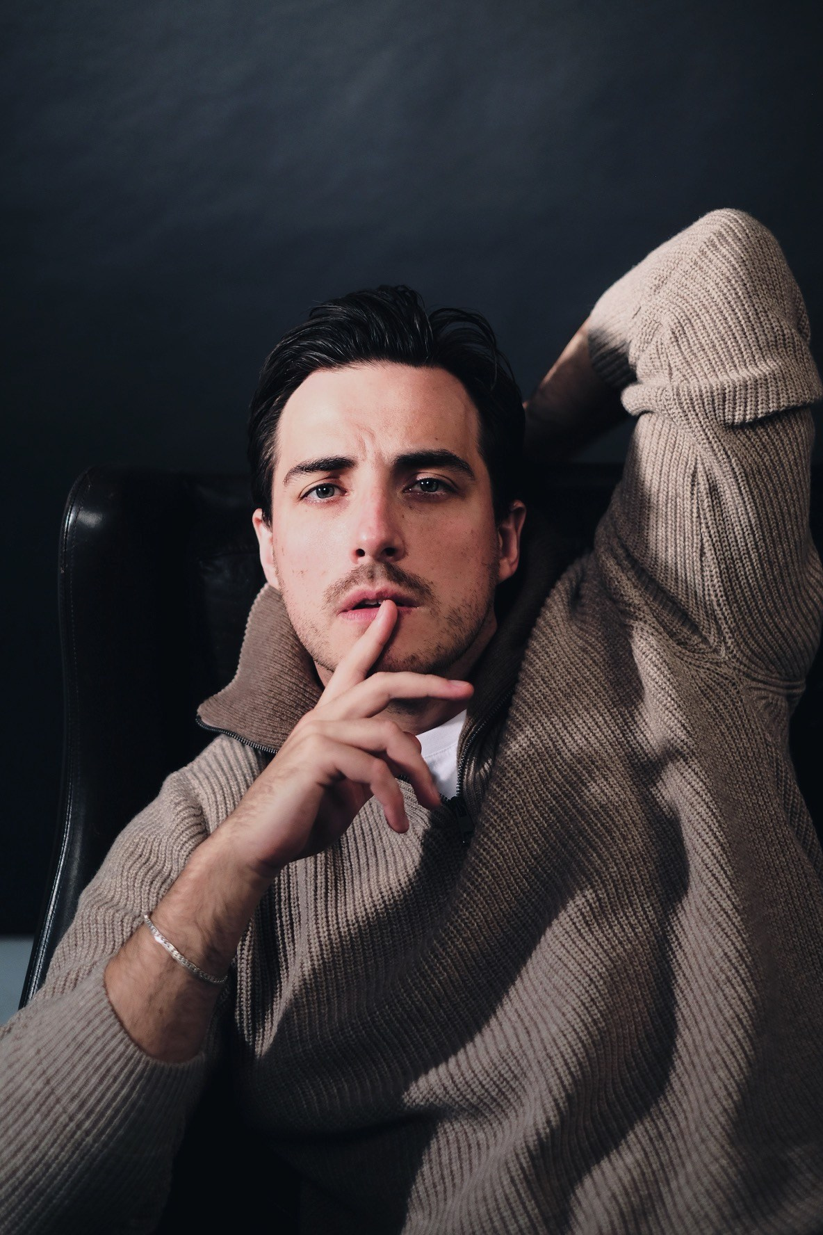 Max. Sasha Silver Photography