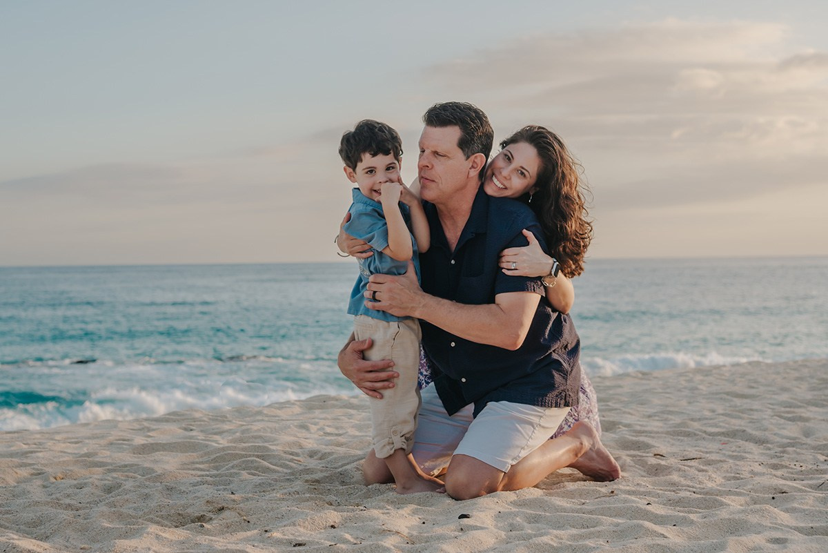 Family vacation photo session at Villa La Valencia, San José del Cabo