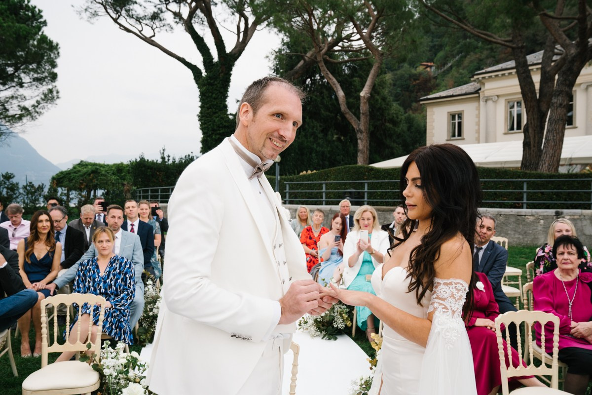 Свадьба на озёрах Италии. Какое озеро выбрать для свадьбы: Комо, Изео, Гарда?. Inna Zaytseva Photography | Fotografin in München | Content Creation