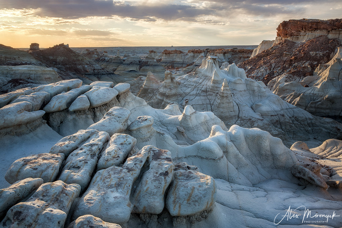 Badlands of New Mexico Unlimited. Pet, Senior, Landscape, portrait studio, photographer in Miami and Sou