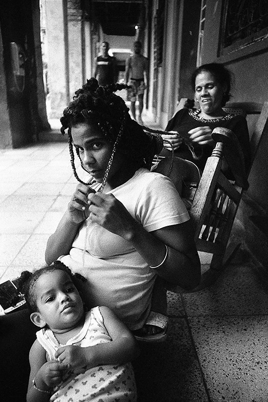 © Manuel Almenares / Afro-ditas, Centro Habana district, Havana, Cuba. 31 March 2023