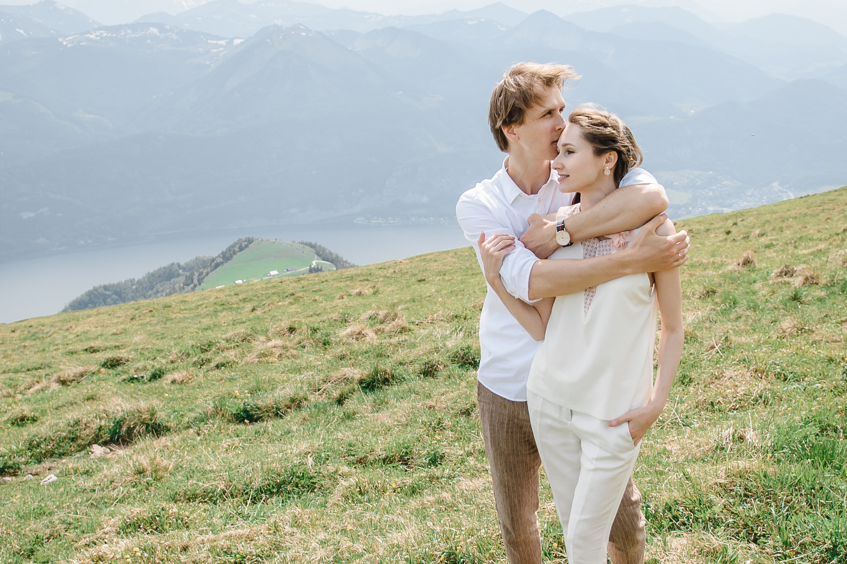 Home. Portrait photografer in Montenegro