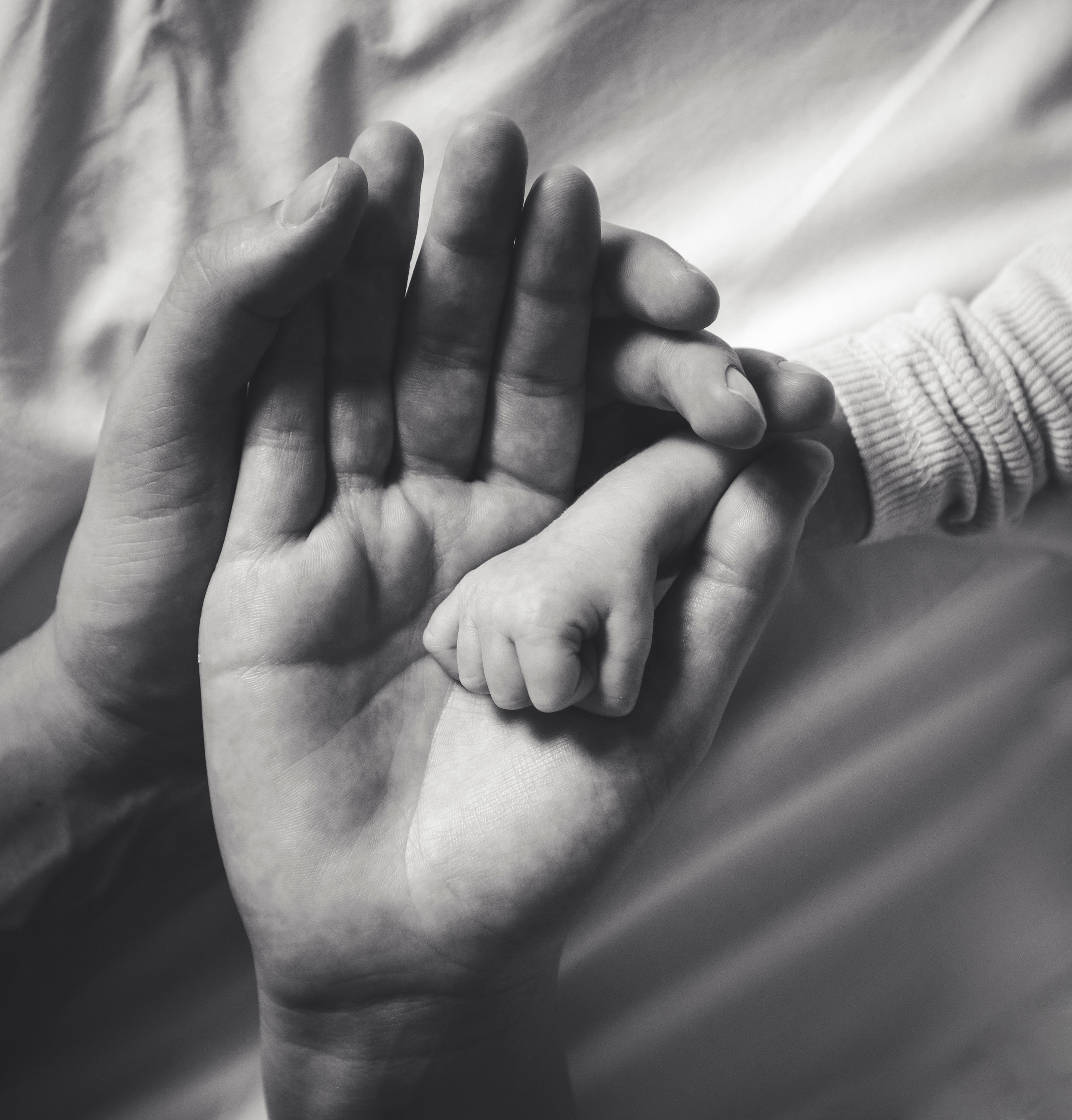 Jullie eerste momenten samen – lifestyle newborn shoot