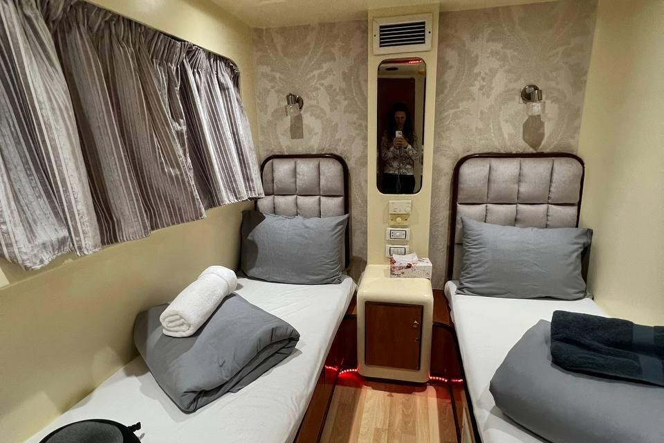 NEW Путешествие к дельфинам, октябрь 2026. Семейные лагеря в Европе с Ниной Янечковой и Ириной Зиновьевой