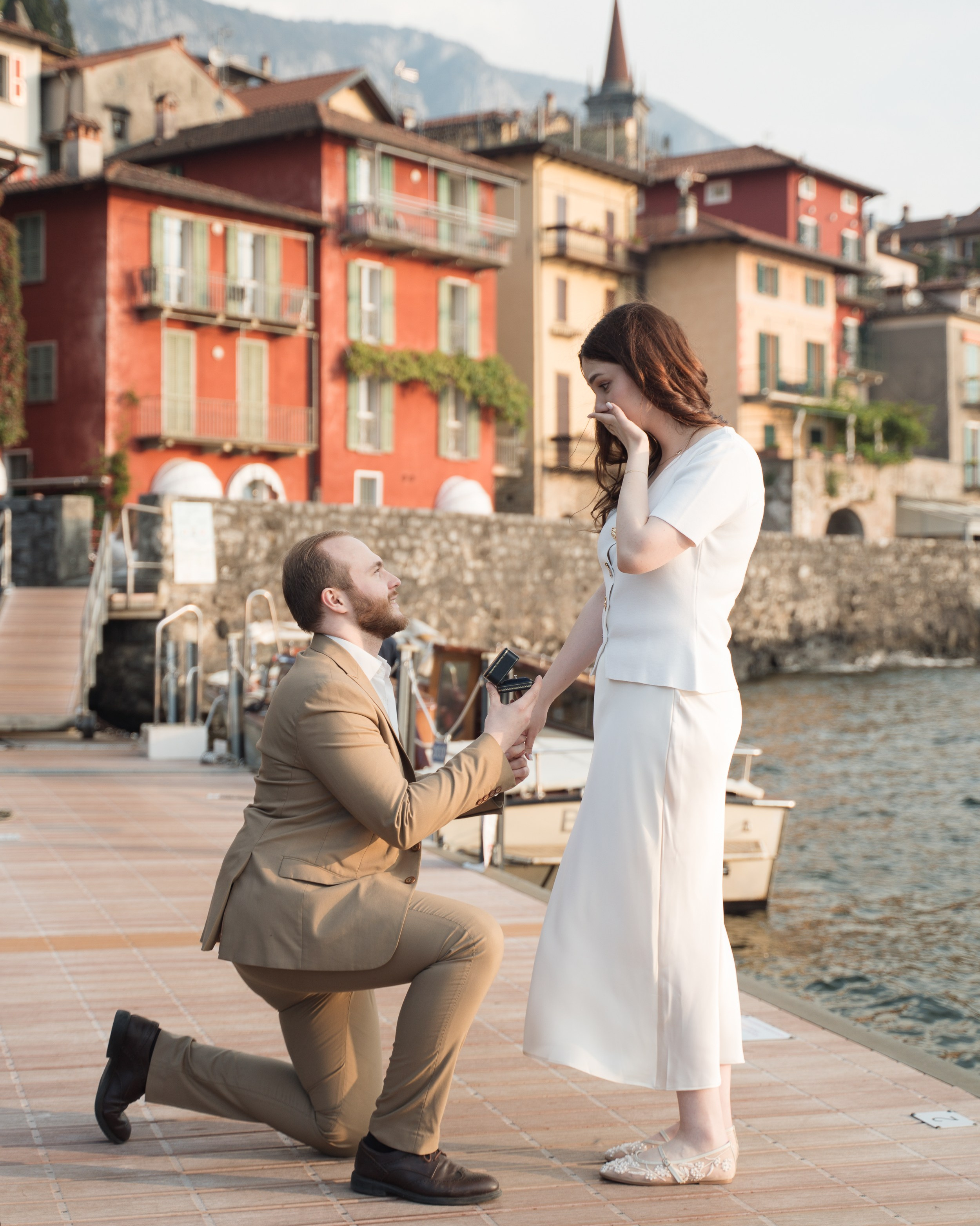 Lake Como Proposal Photographer | Surprise Proposals & Engagements