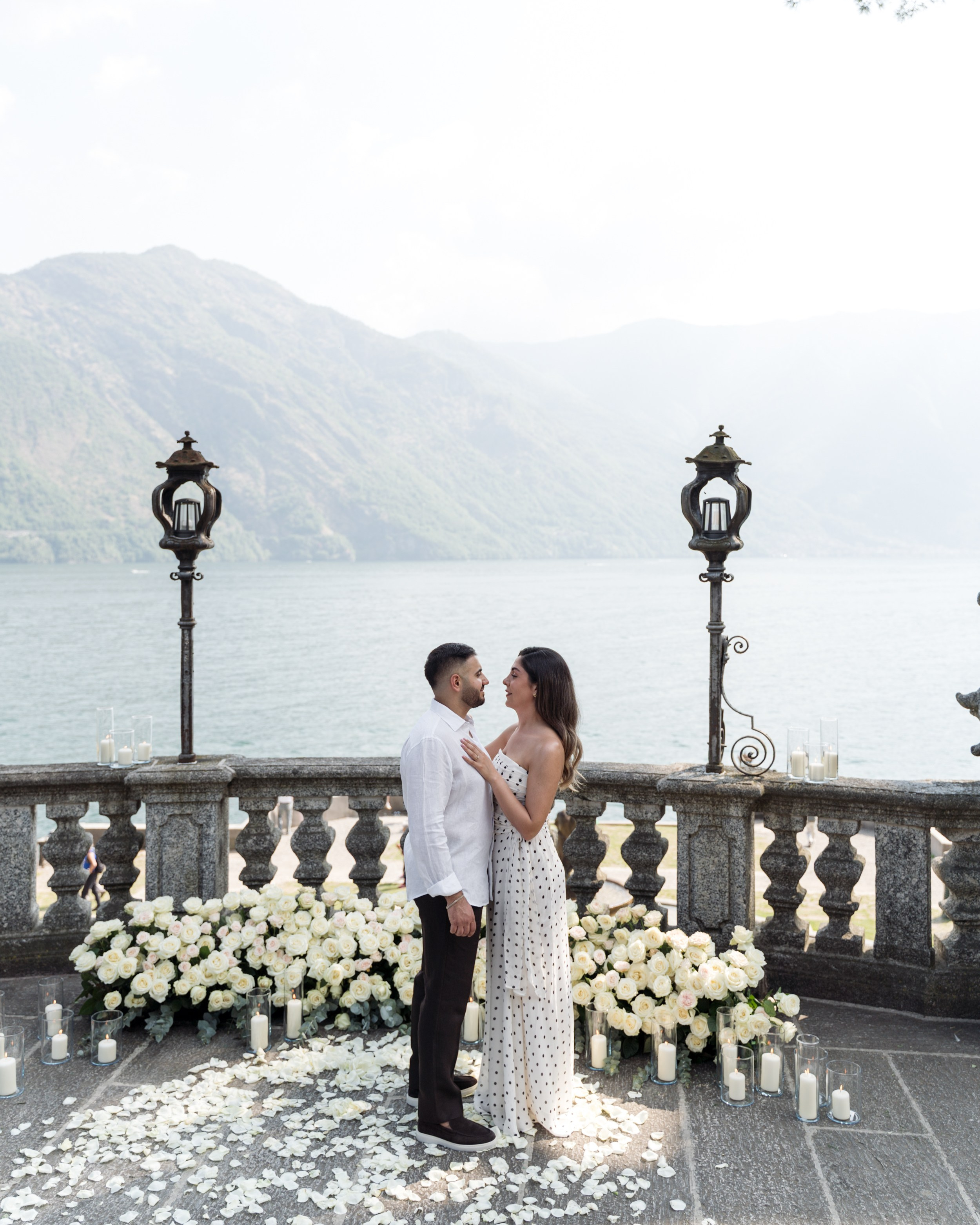 Lake Como Proposal Ideas. Proposal Photographer in Lake Como