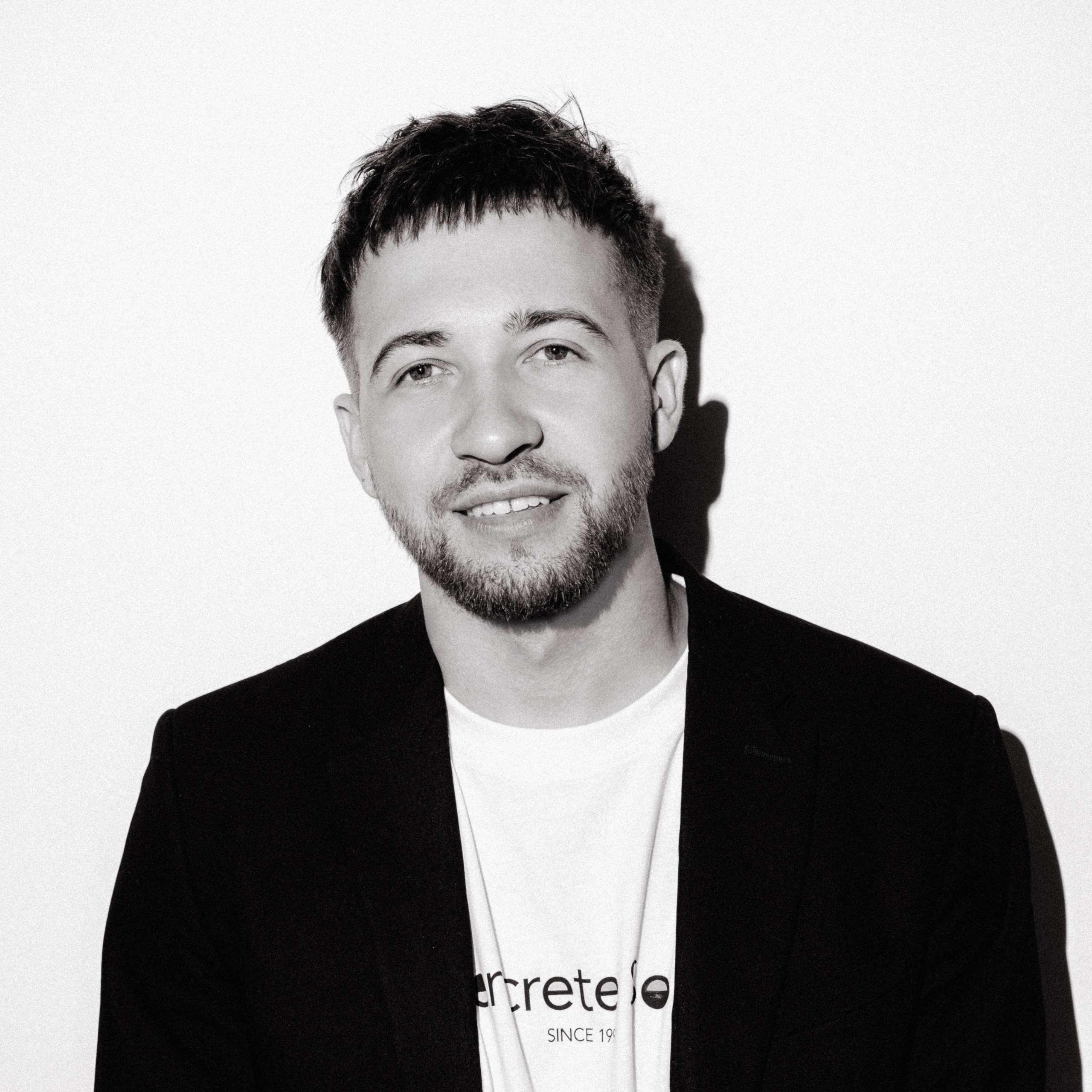 Contact. Destination Wedding photographer Italy, France, Germany, Spain, Poland Oleg Zaicev