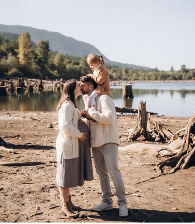 Anna Ternova — Wedding & Family Photographer in Seattle