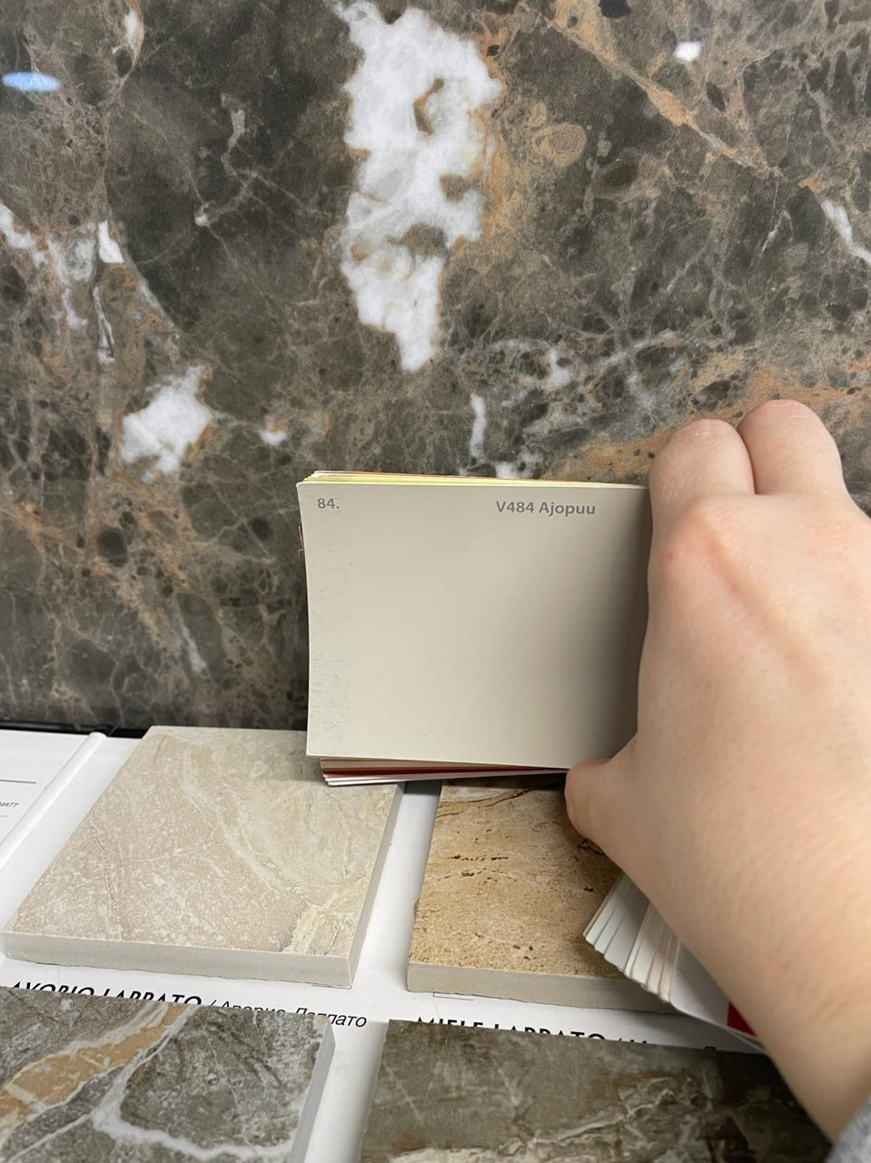 SERVICE. Create the space of your dreams in Florida