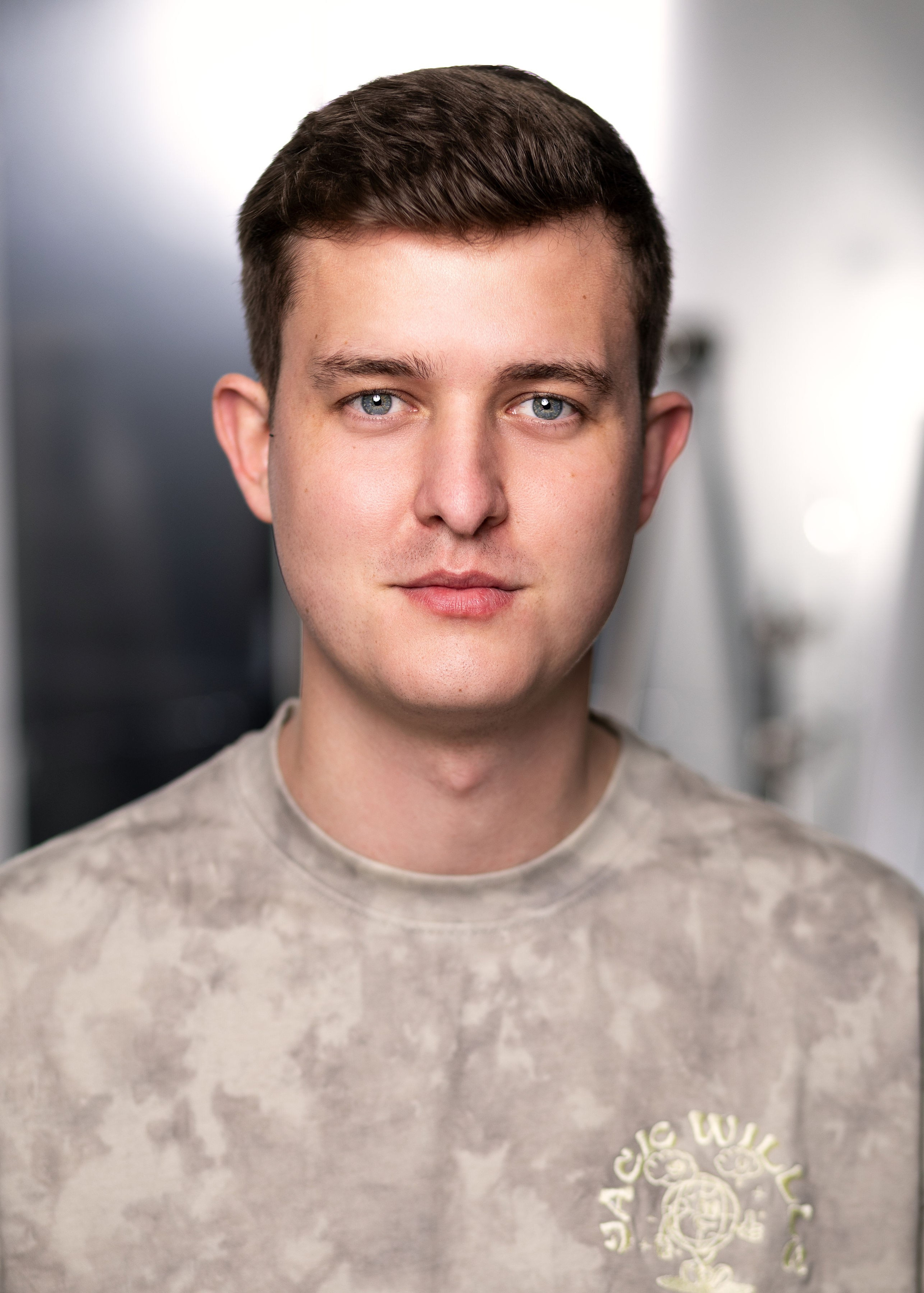 Social Media Services. Callum Ecobichon