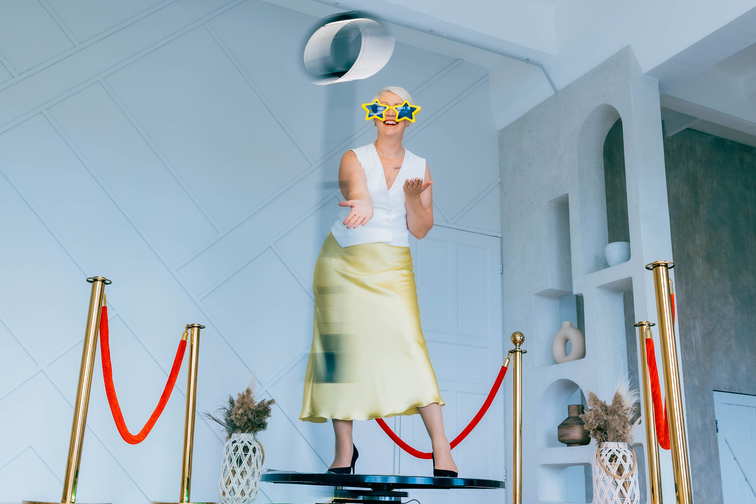 360 Photo booth. Fotobox I Fotopeegel I Photobooth I Fotoboksi rent Eestis