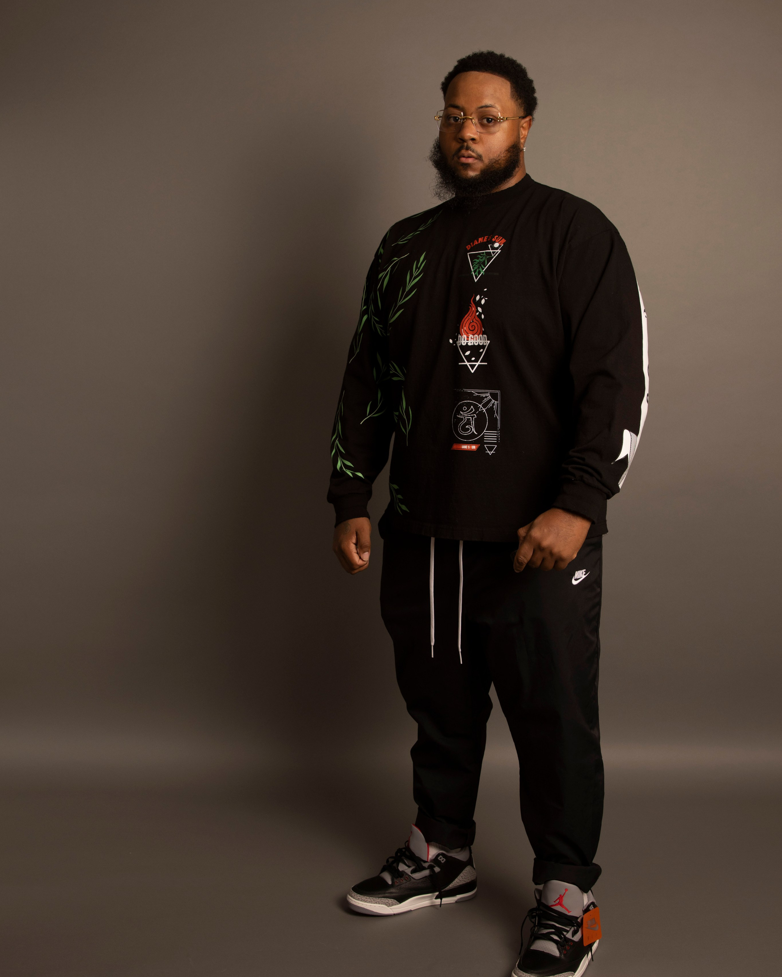 Gray. SHOOT IT YOURSELF — SELF PORTRAIT STUDIO IN CHICAGO