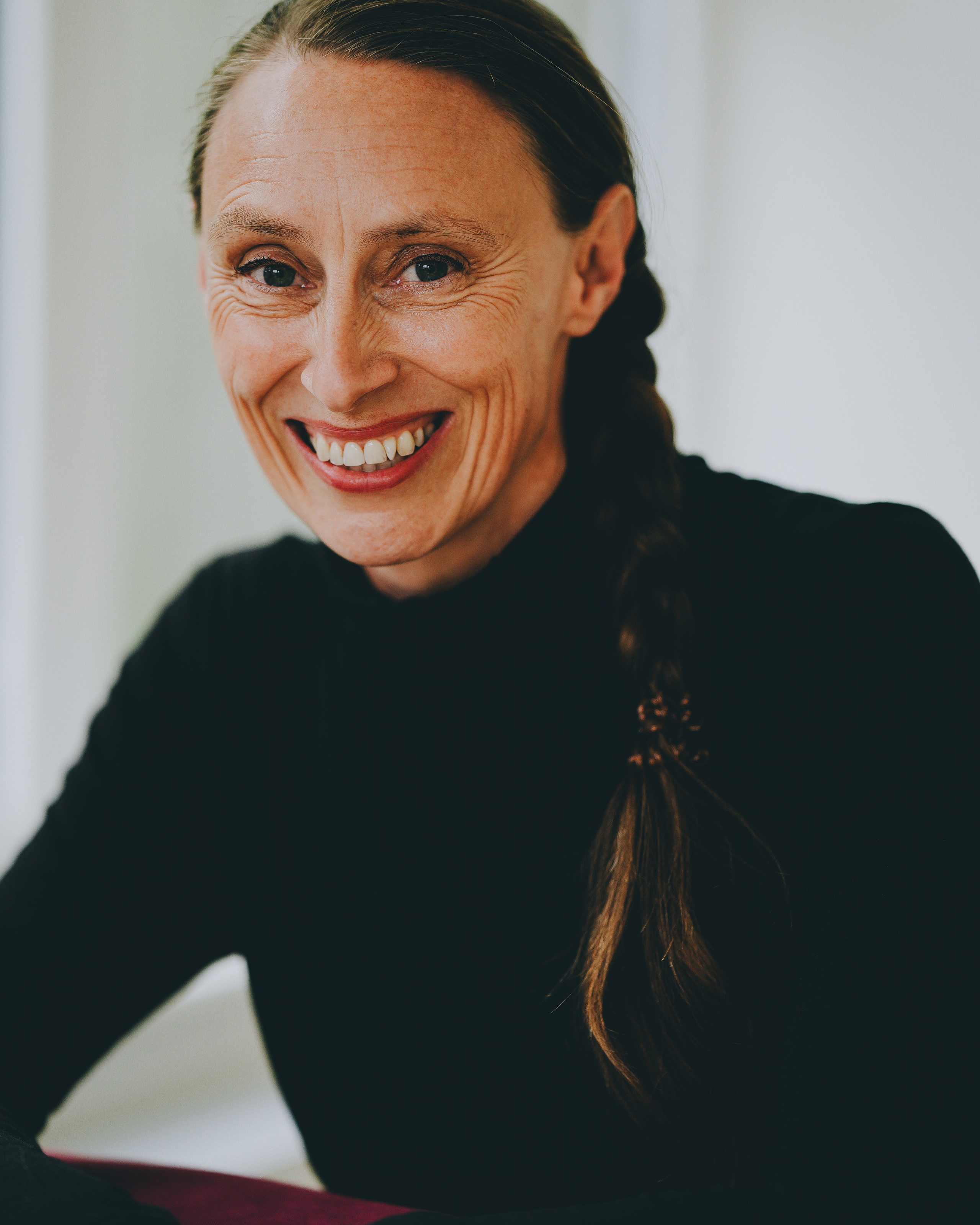 Headshot of actress in Solihull and Birmingham. Headshot photography.