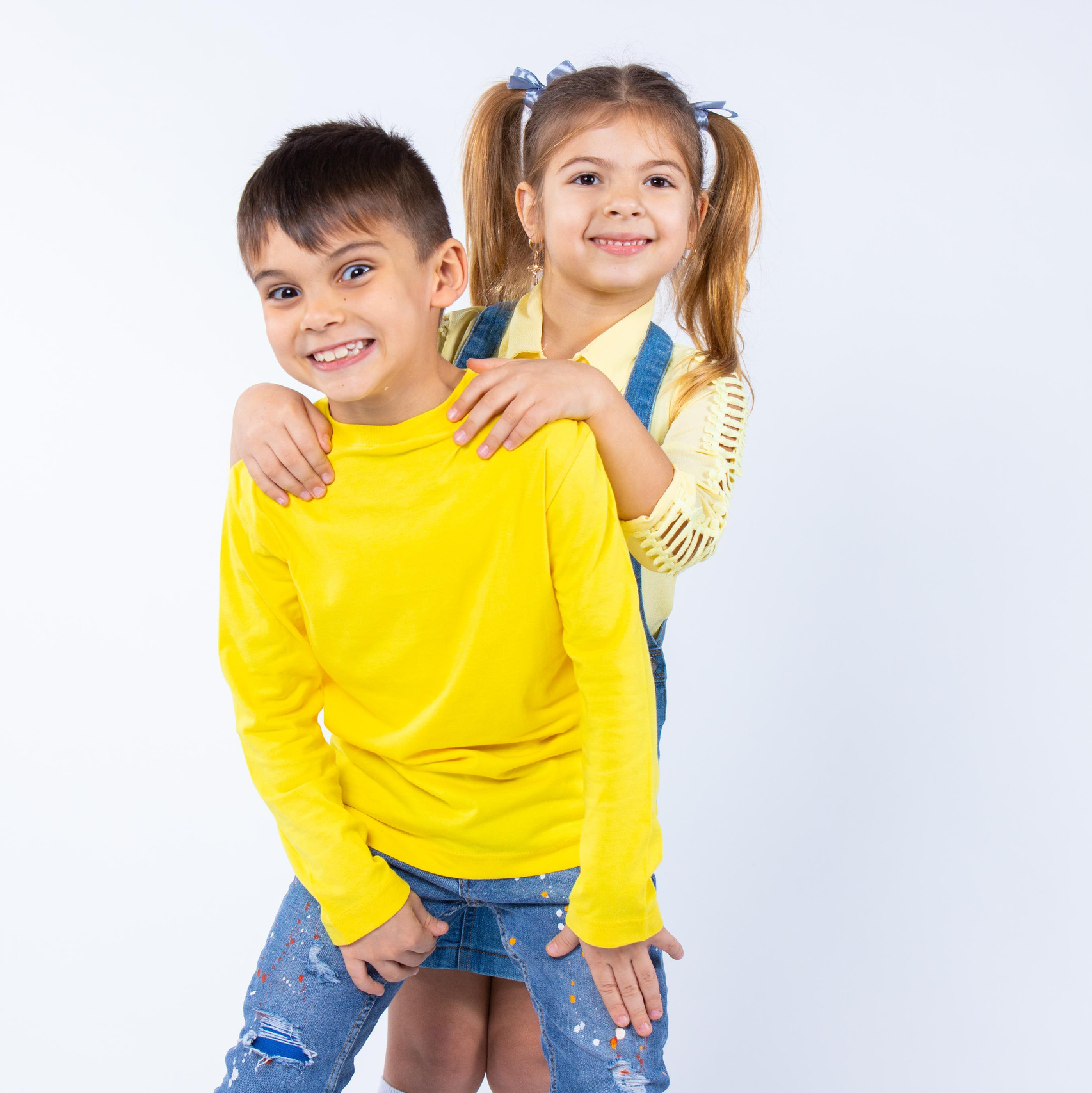 Album absolvire, liceu, gimnaziu, scoala, clase, primare, mai, veneta, moldova, republica, absolvent, fotografie, fotograf, poze, chisinau, ungheni, cahul, orhei, comrat, prima invatatoare, universitate.  Aльбом Выпускной, старшая школа, Гимназия, школа, Классы, Первичный, Май, Венета, Молдова, Республика, выпускник, фотография, фотограф, картинки, Кишинев, Унгень, Кахул, Орхей, Комрат, первый учитель, Университет