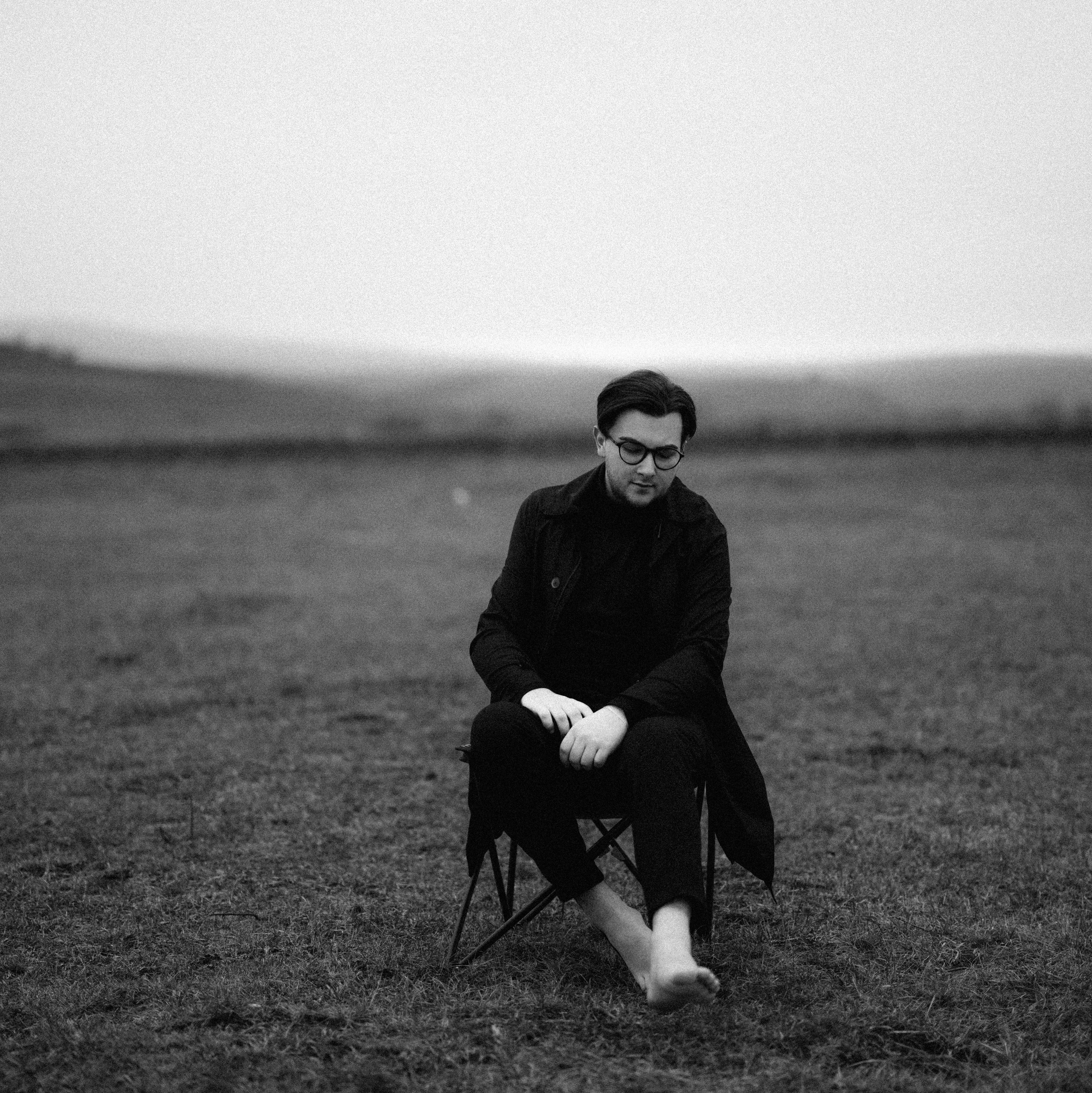 Fotograf profesionist de nuntă. Cu o abordare creativă și tehnici unice, spunem povestea voastră prin imagini pline de iubire și naturalețe. Descoperă arta fotografiei de nuntă . Fotograf Iasi, fotograf de nunta Suceava. Fotografii de nuntă. Pachet fotografii de nuntă. Fotograf Iasi, fotograf Suceava, fotograf Botosani, fotograf Romania. Servicii foto nuntă. Servicii foto-video.