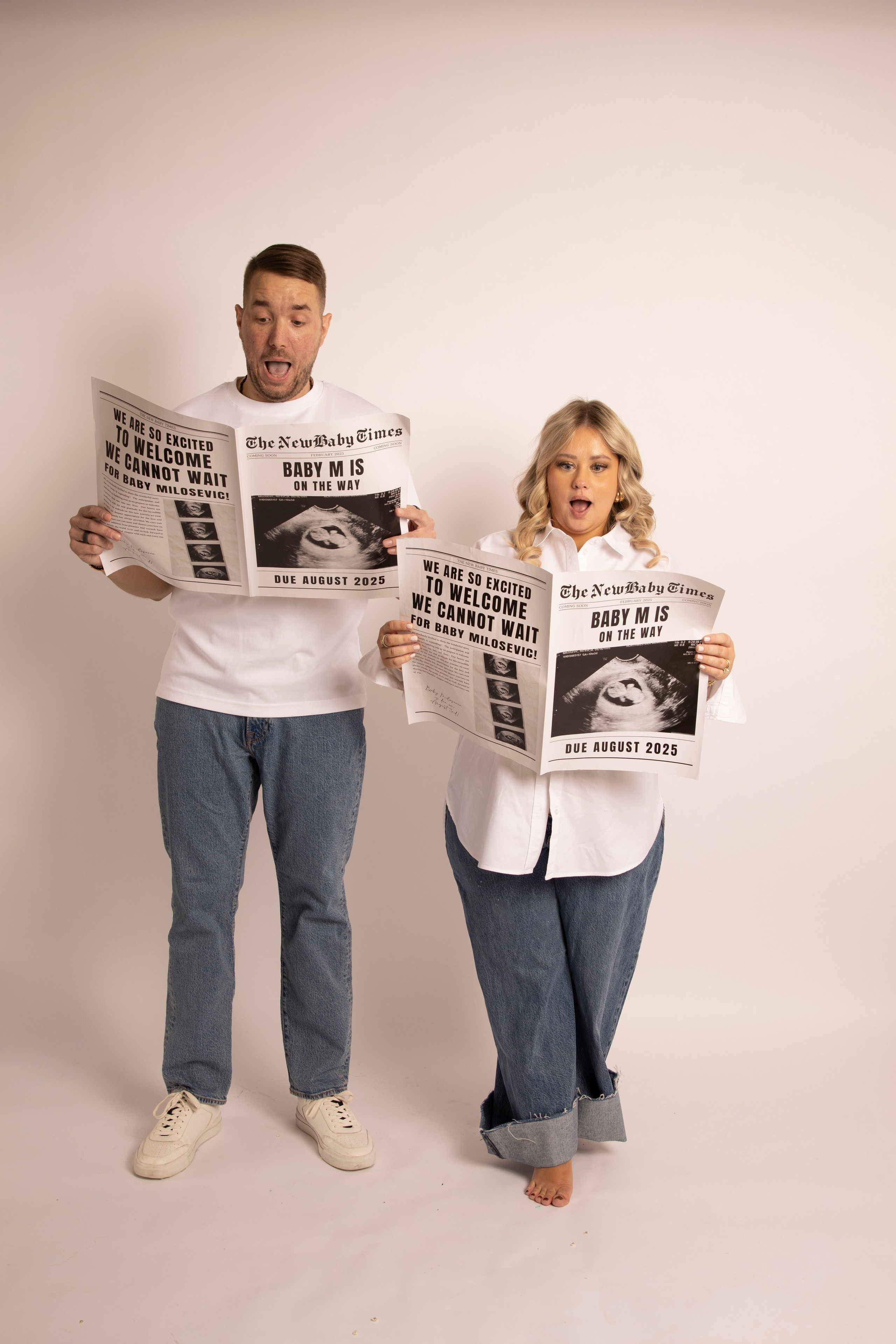 BACKGROUND COLORS. SHOOT IT YOURSELF — SELF PORTRAIT STUDIO IN CHICAGO