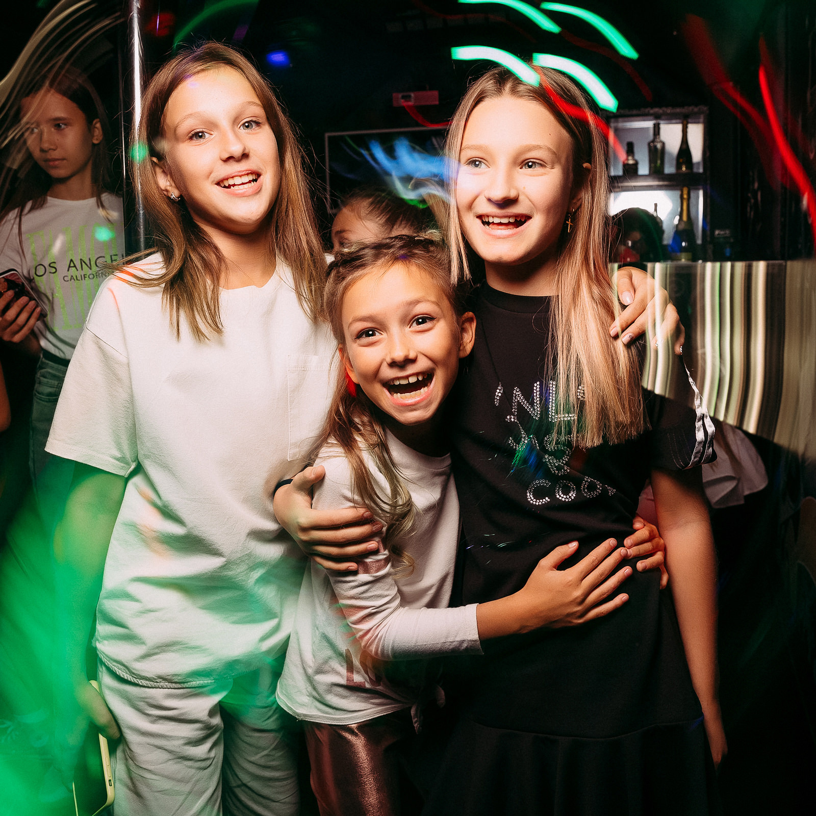 Фотограф на дитячий день народження у Дніпрі. Весільний та репортажний фотограф у Дніпрі — Максим Іванченко