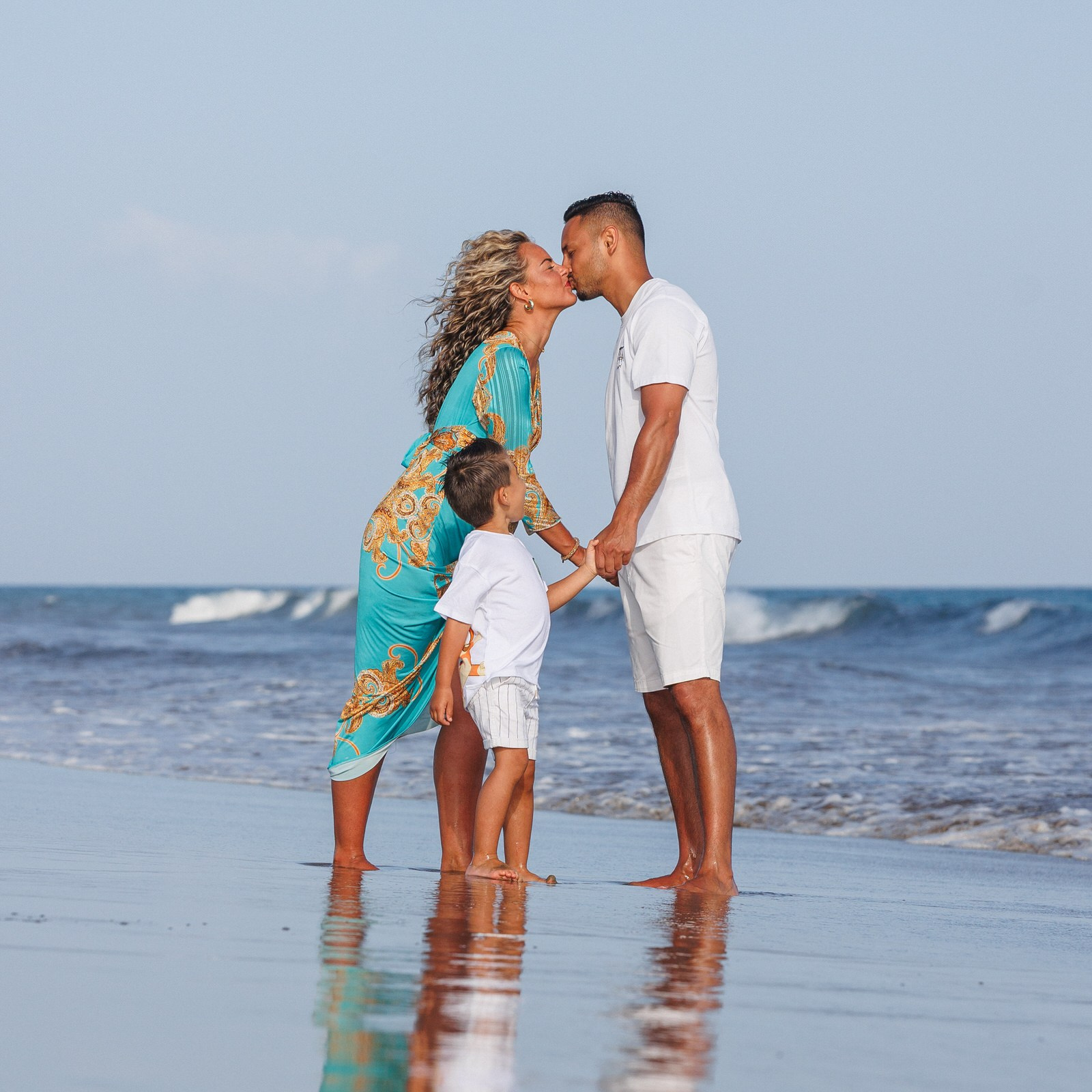Family Photoshoot at Maspalomas Dunes and Beach. Профессиональный фотограф Гран Канария | slavik.fi