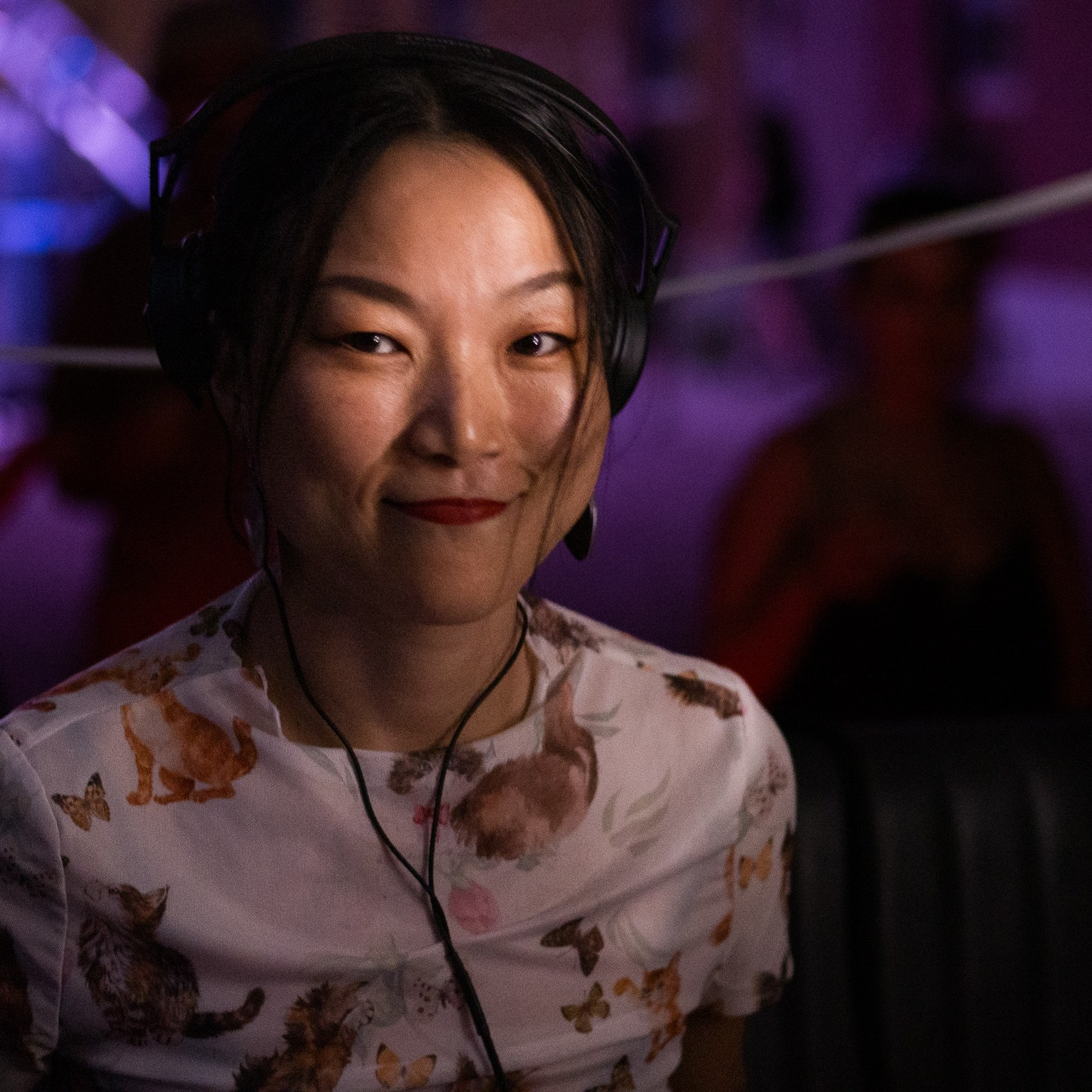 Portrait session of a dj during her set. 