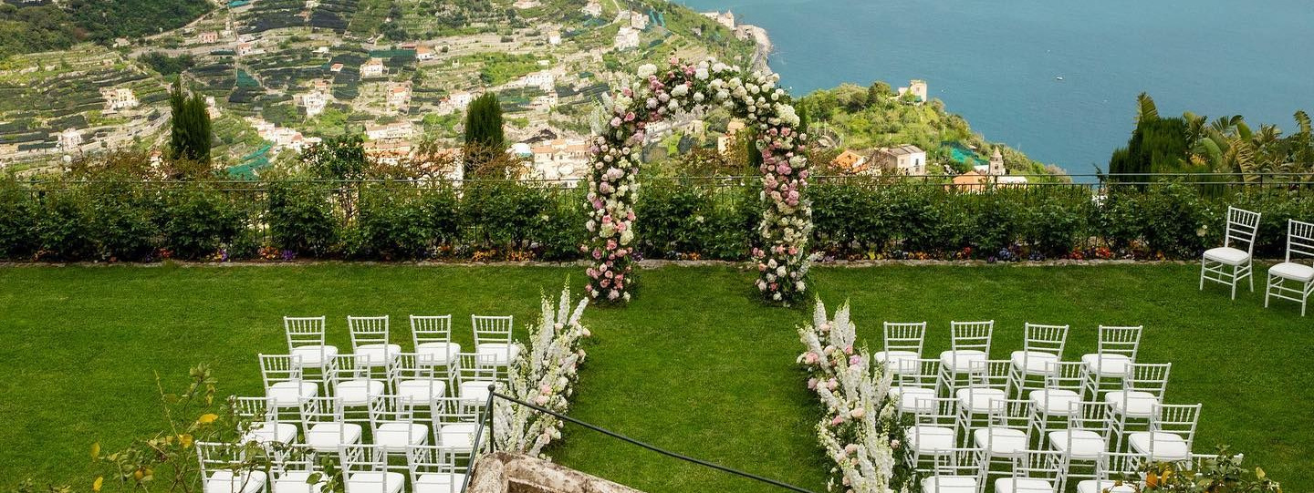 10 Venues in Italy under $20k budget. Wedding photographer in Europe