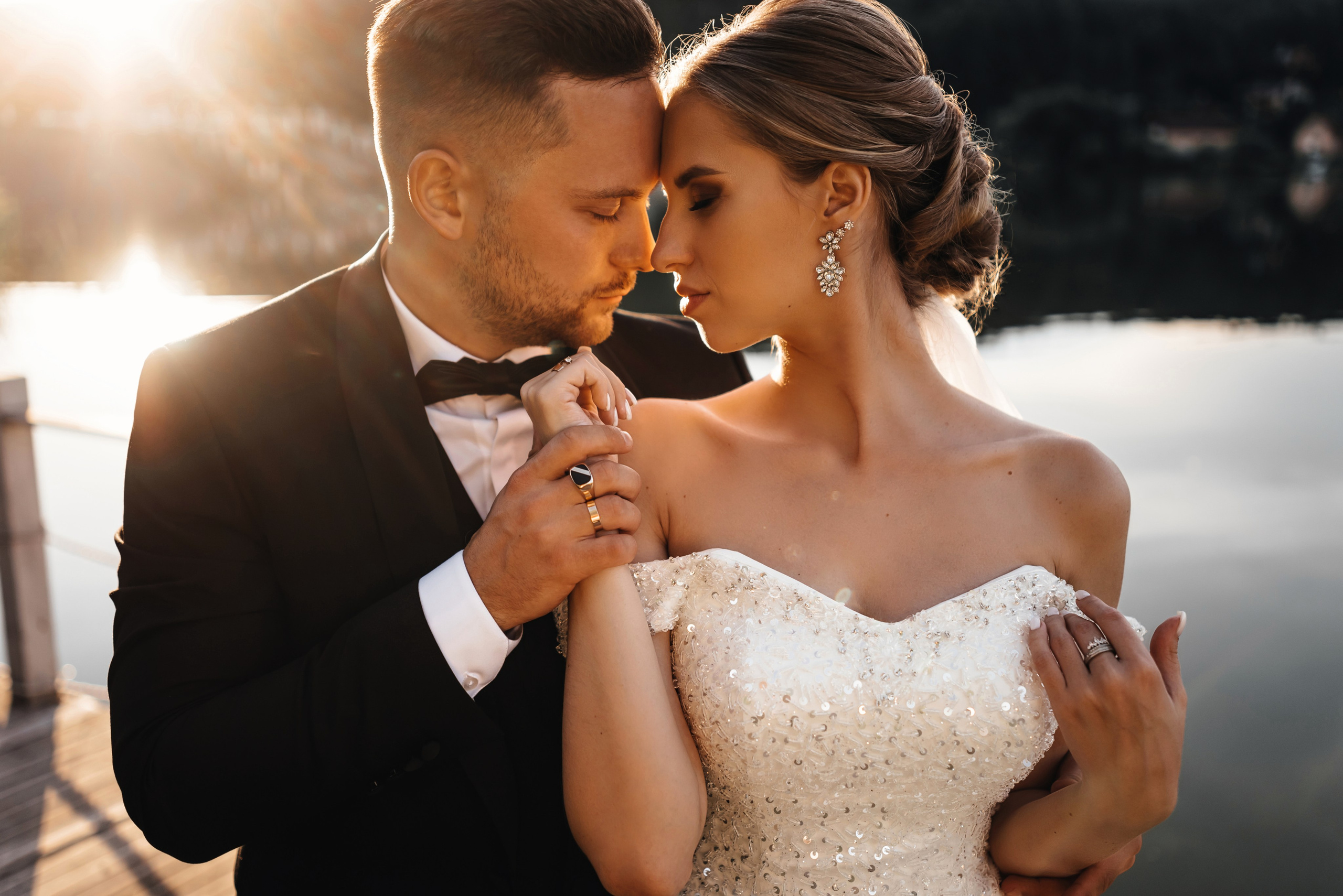 How to Look Elegant and Natural in Your Wedding Photos?. Wedding photographer Italy, France, Germany, Spain, Poland Oleg Zaicev
