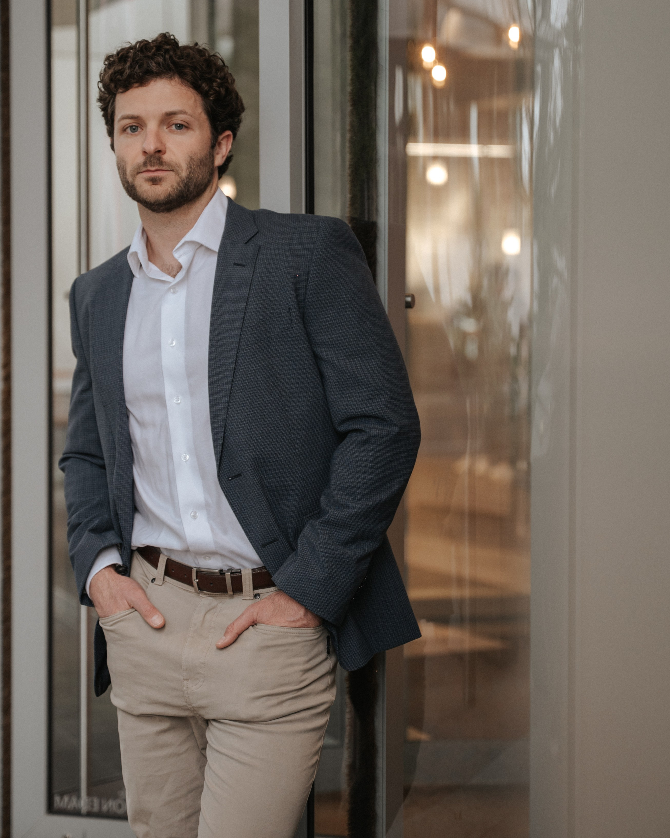 Contact. Portrait photographer in Charlotte, North Carolina