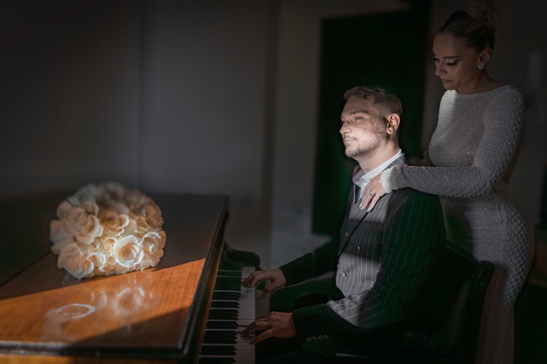 Cununia civilă a lui Tudor și Mădălina – eleganță, emoție și lumină. Fotograf de evenimente, portret si lifestyle
