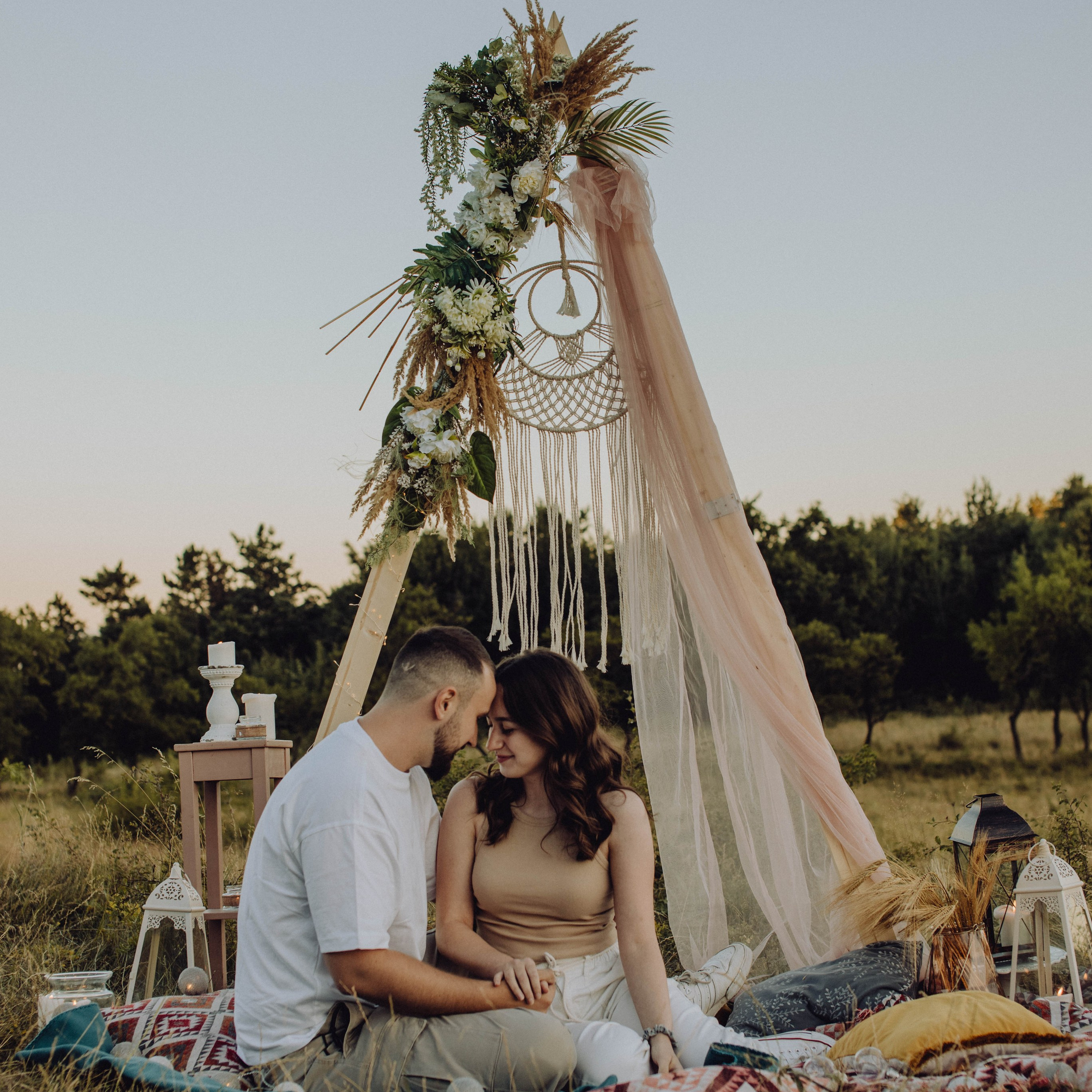 Services. Wedding & couple photographer from Romania Rut Vetan