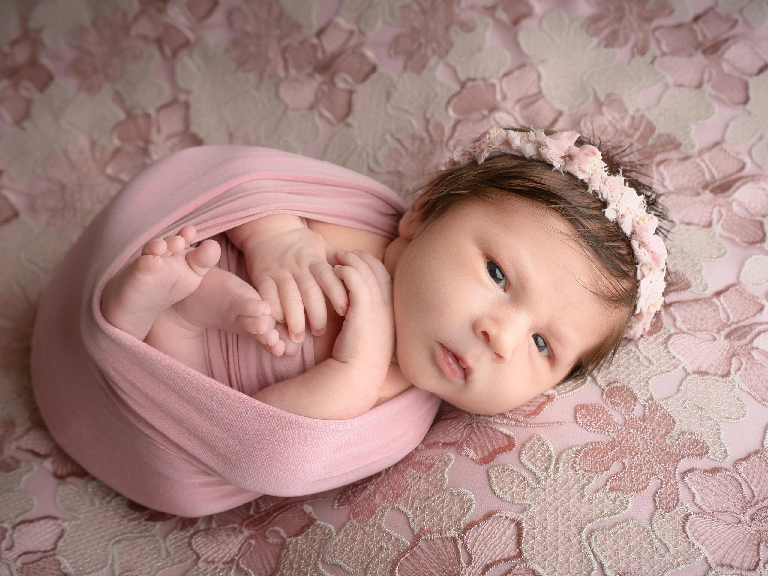 Esu Aleksandra naujagimių ir kudikių fotografė iš Vilniaus