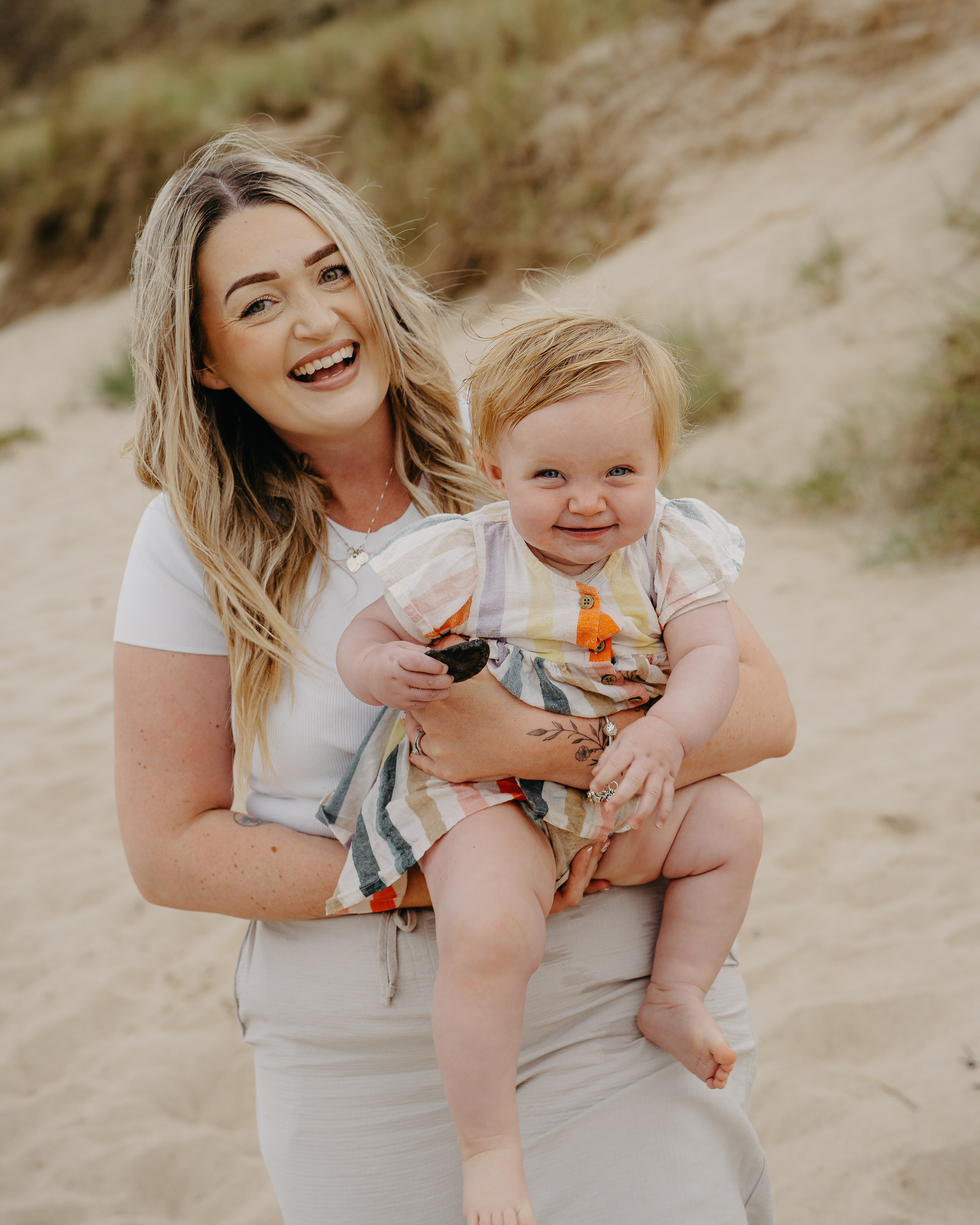 Family Photography in Newcastle Upon Tyne & North East UK| Natural & Relaxed Sessions. Family, Maternity & Newborn Photographer in Newcastle Upon Tyne / Yana Balatskaya