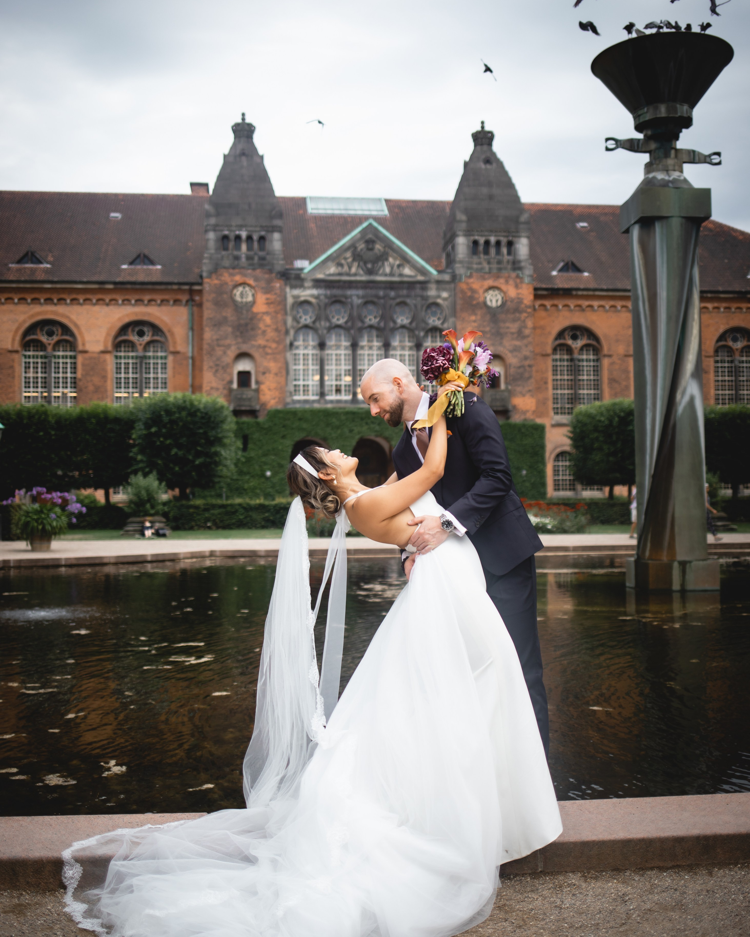 TOP-12 photogenic places for Wedding in Copenhagen. Bryllupsfotograf i København, Danmark — Julia Byron