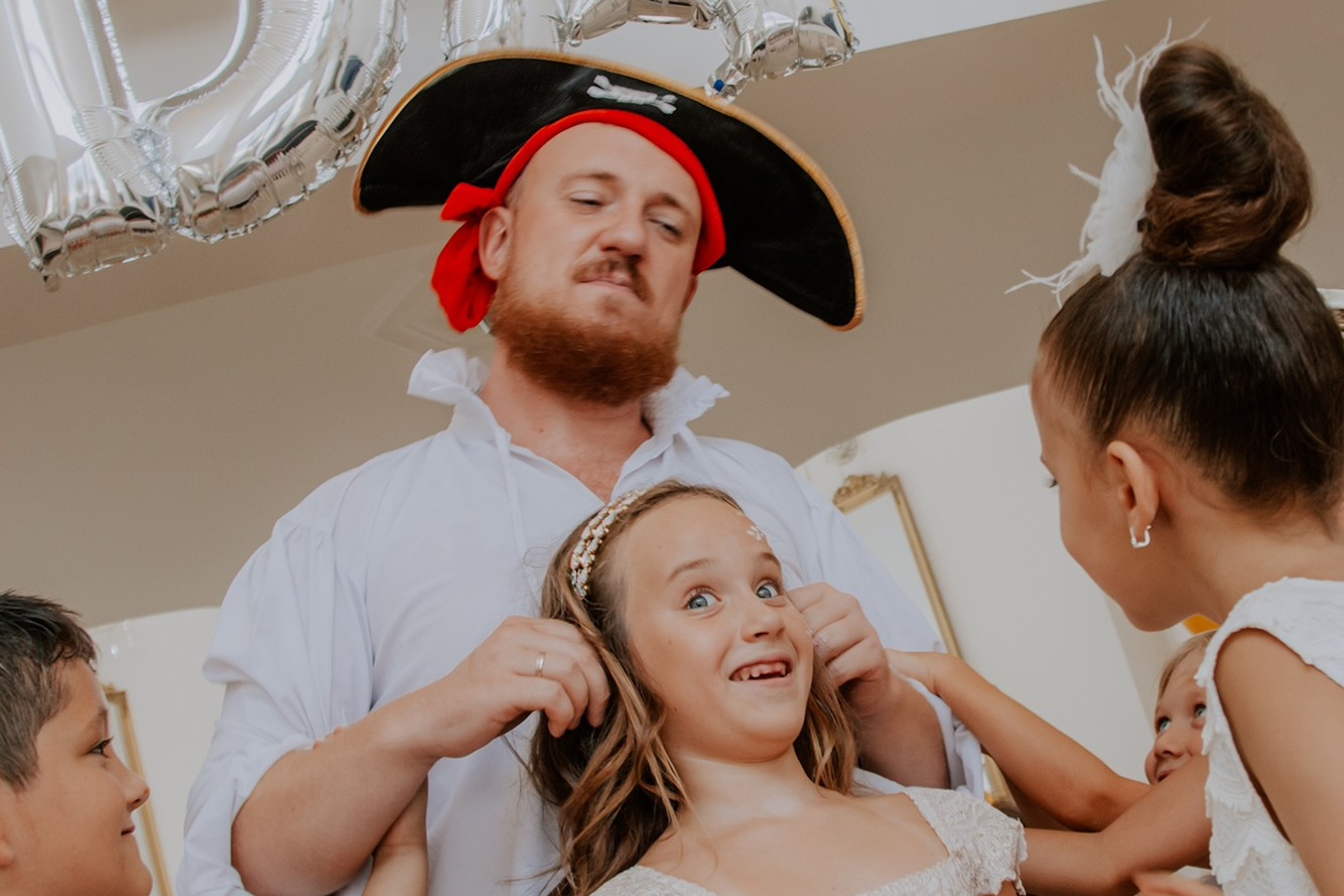 Birthday reportage photography