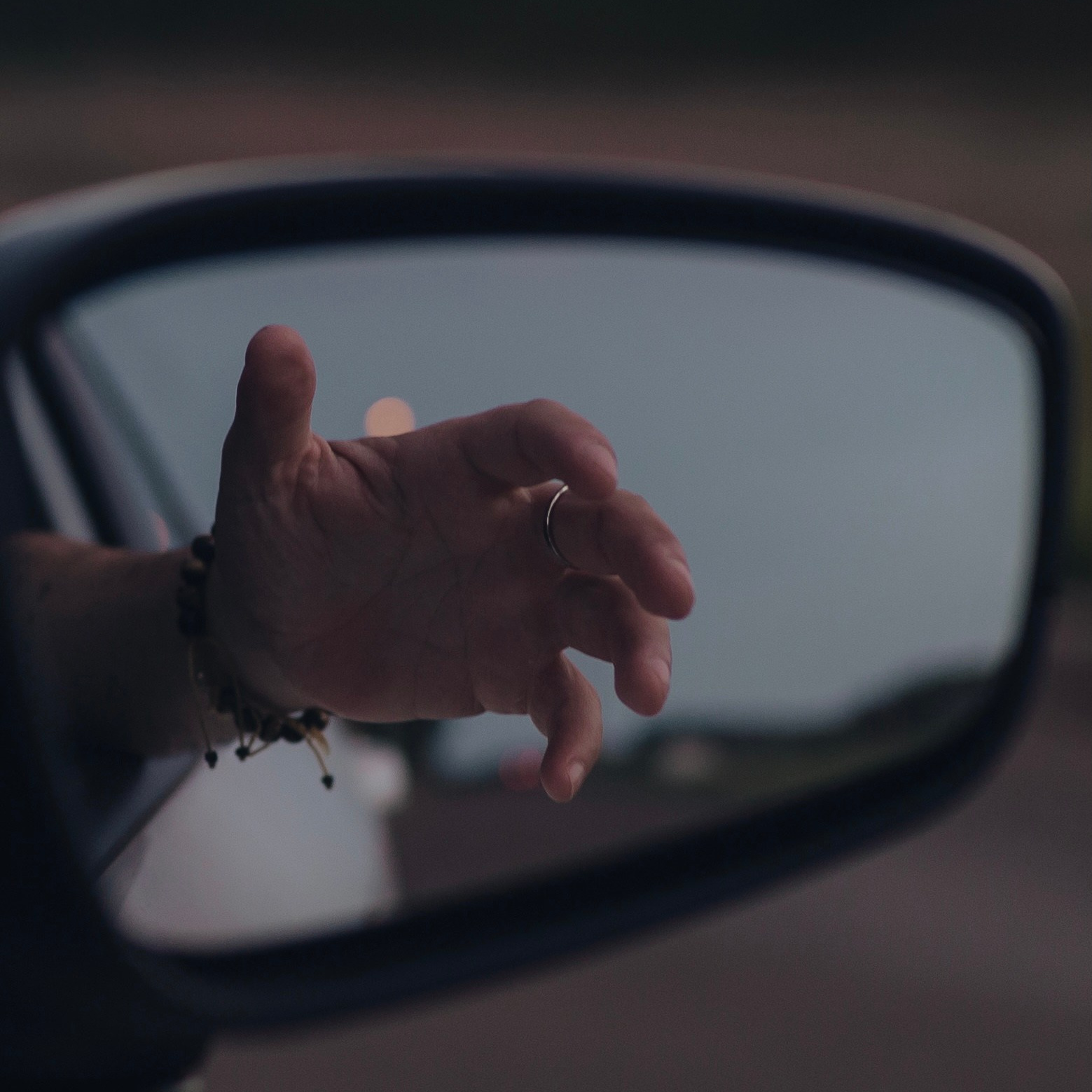 Sobre. Prazer, eu sou o Tiago Mokrejs, apaixonado por fotografia e café