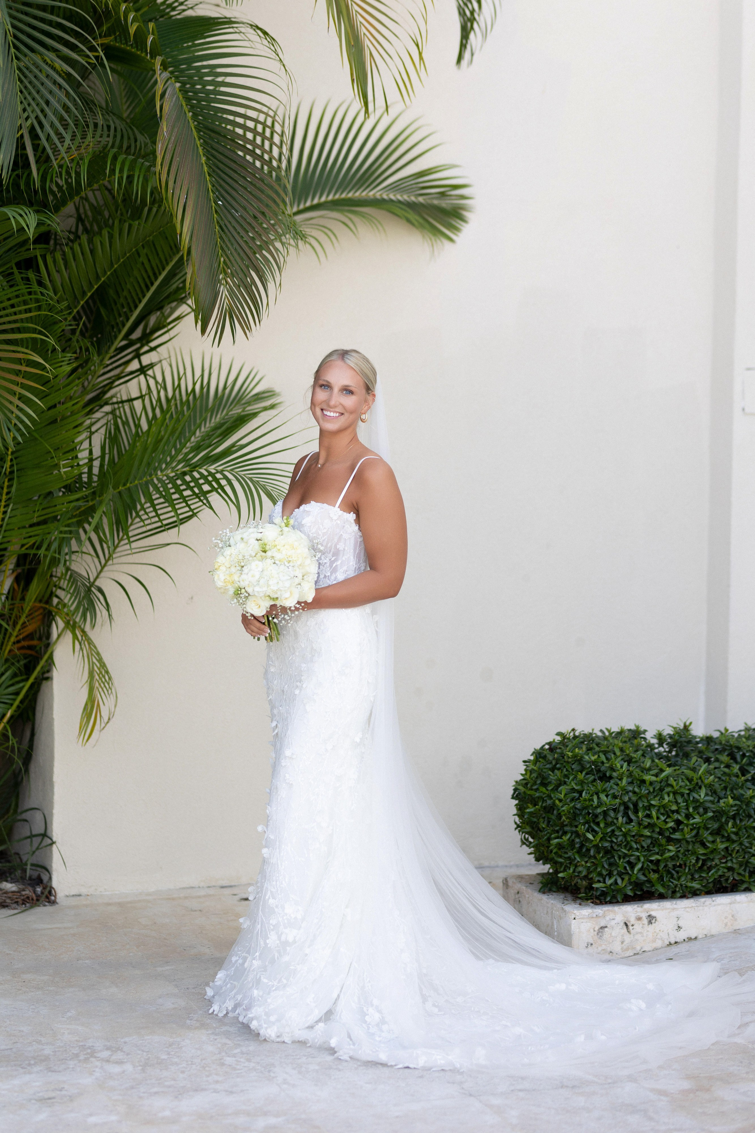 Capturing Moments in Paradise: Wedding Photography at Dreams Dominicus La Romana