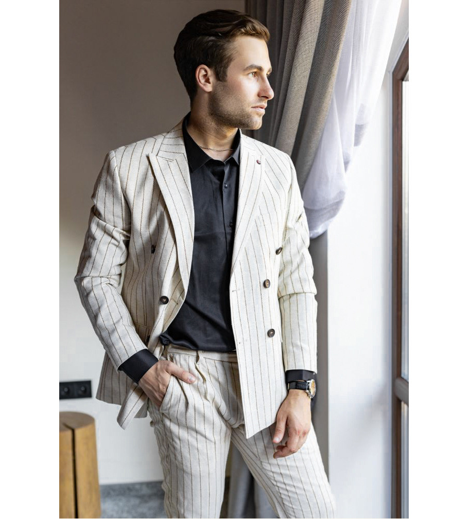 Підготовка до фотозйомки. Тарас Бовт. Фотограф Львів. Портрети та репортаж з подій