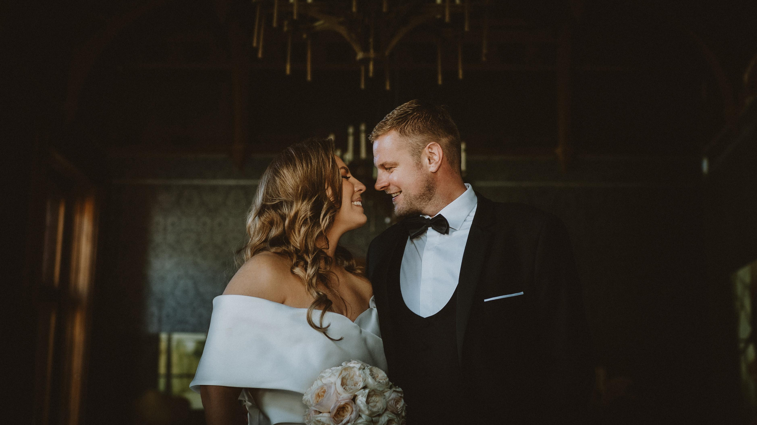 Photography. Authentic Wedding Videography