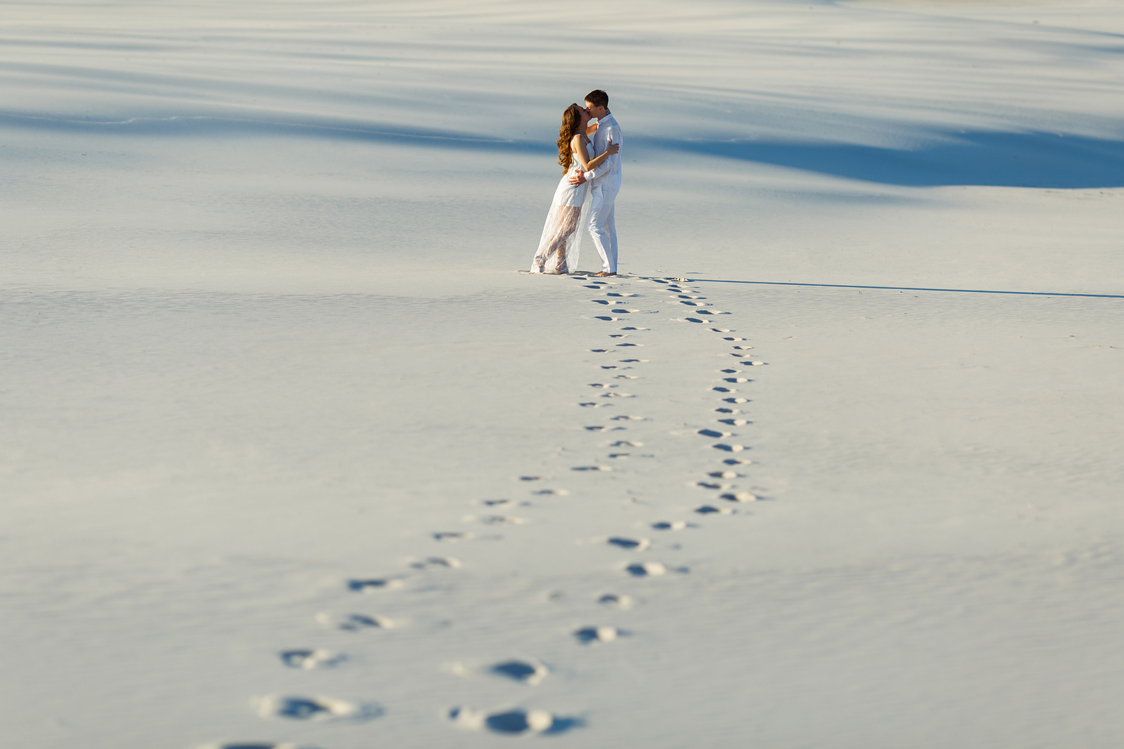 Фото лавстори, лавстори, lovestory, love story, прогулка, влюблённые, предсвадебная съёмка, послесвадебная съёмка, предсвадебная, послесвадебная, фотосессия, пара, молодожёны, фотопрогулка, фотограф в Запорожье, свадебный фотограф, фотограф на свадьбу, Запорожье, свадебный фотограф запорожье, Юлия Парфёнова и Валерий Горбань, свадебный фотограф, жених и невеста, photoduet Sunday, свадебные фотографы, свадебная фотосессия, фотограф на свадьбу в запорожье, заказать фотографа, фотодуэт Sunday, профессиональный свадебный фотограф, свадебные фотографы запорожья