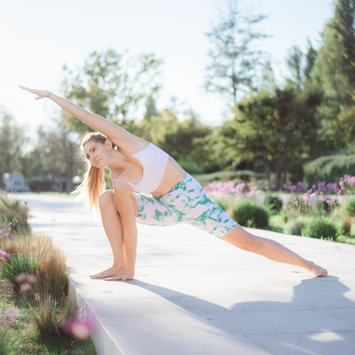 ON-LINE LEKCE YOGY YINAK. Mateřství. Nevýchova. Život v souladu s přírodou. Jóga