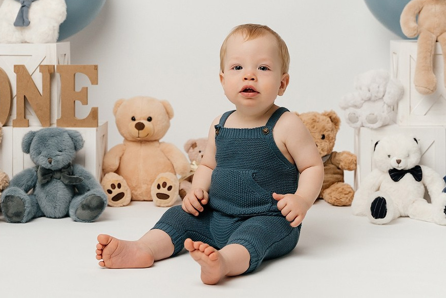 KIDS WARDROBE BOYS. Newborn and family photographer. Hills District. Sydney