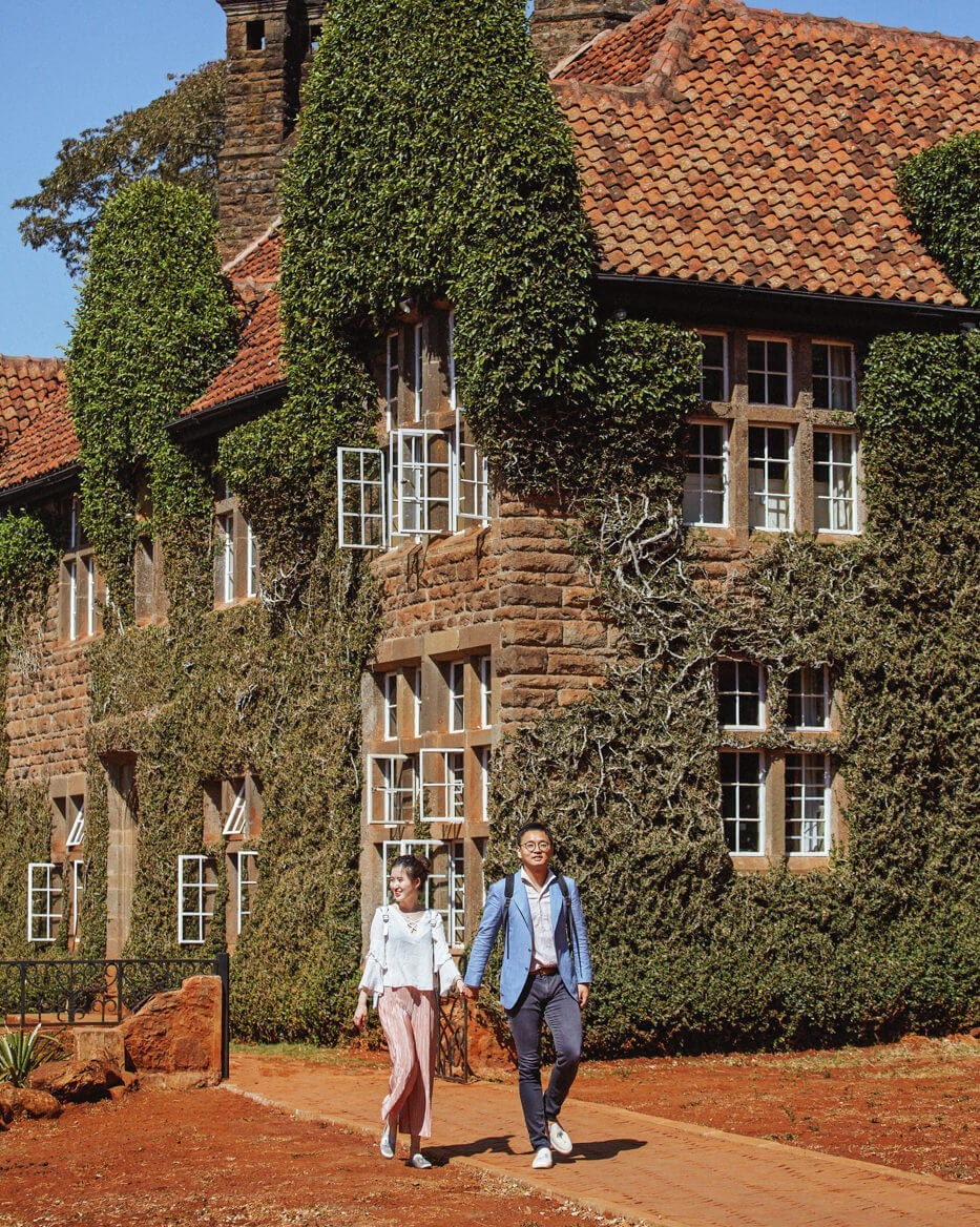 Stylish safari wedding photo at Giraffe Manor Kenya