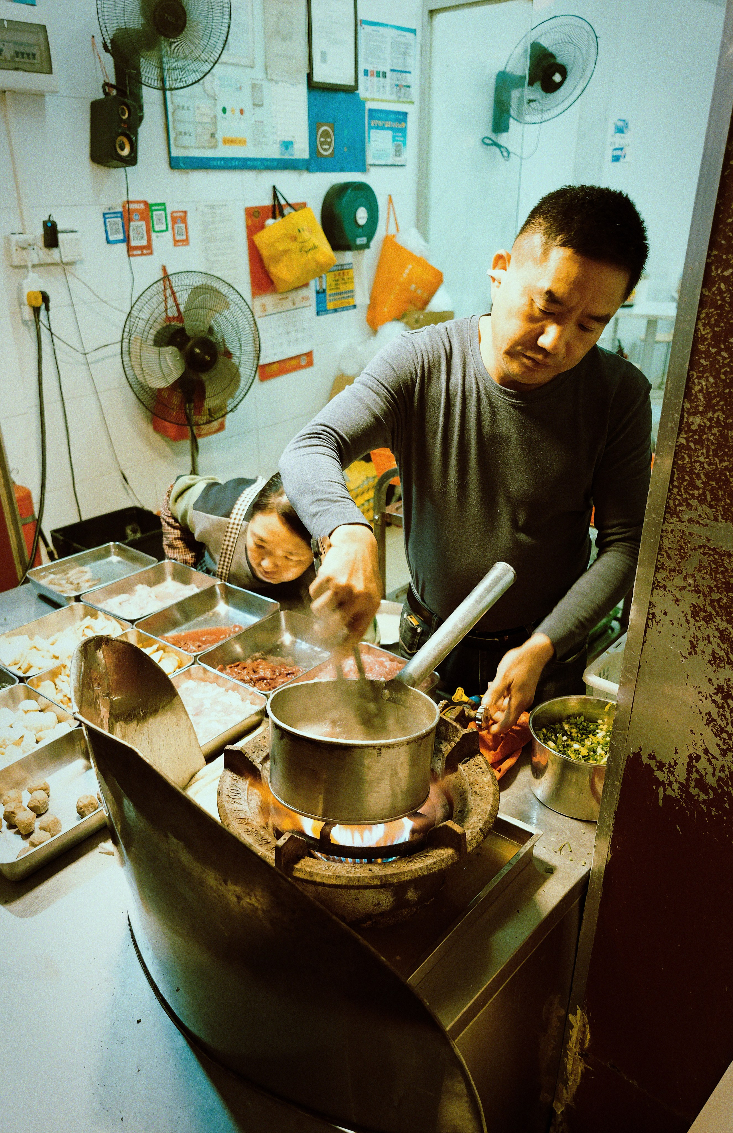 Candid Street Photography in Guangzhou | China 🇨🇳. 中国街头摄影 | The Streets of China Through My Eyes | 深圳