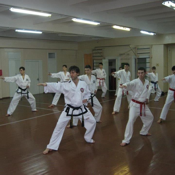 About me Sokolove Alex. Photographer in Santorini SokoLOVE Alex| Flying Dress Santorini