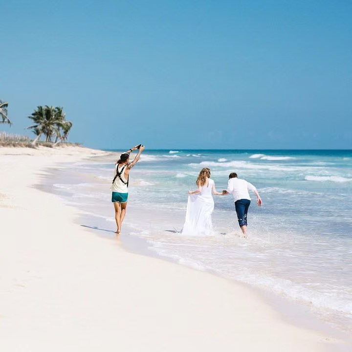 Punta Cana pre-wedding photoshoot for couples dreaming of destination wedding memories.