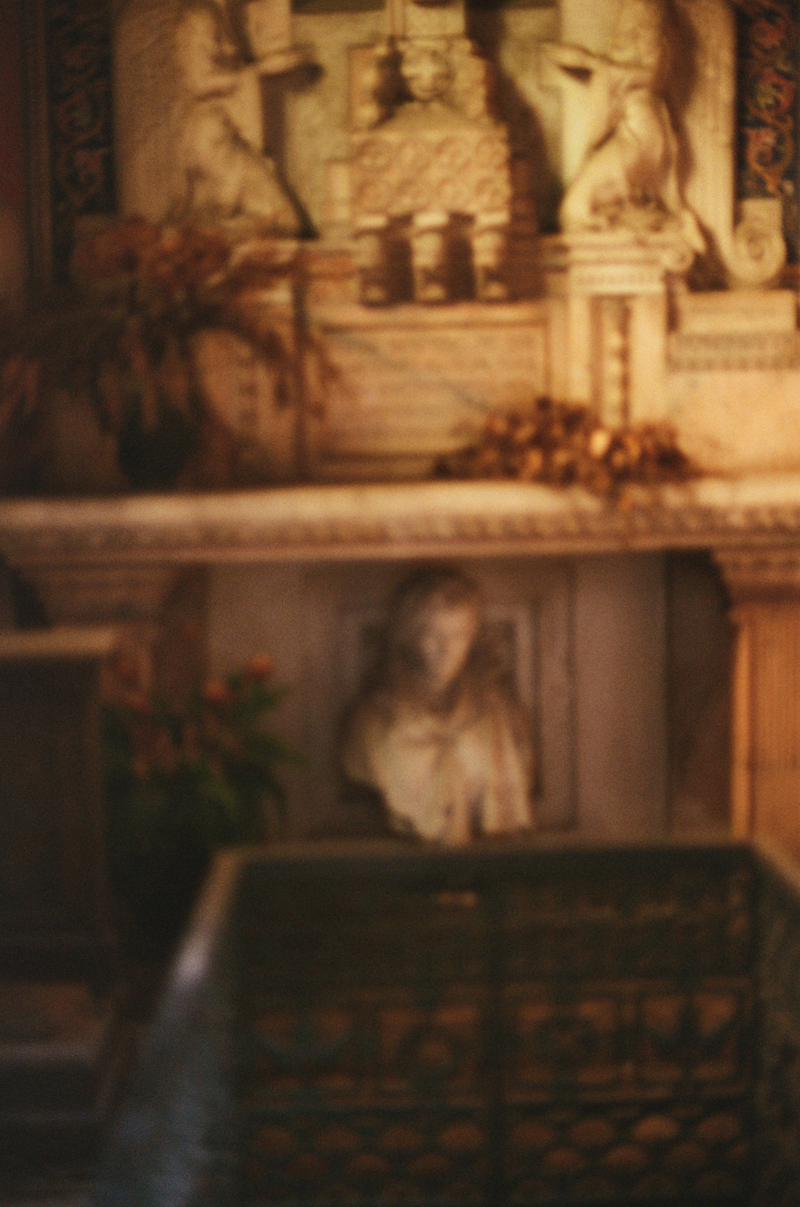 Monumentale. Anastasia Shapoval violoniste et photographe. Annecy — Geneve