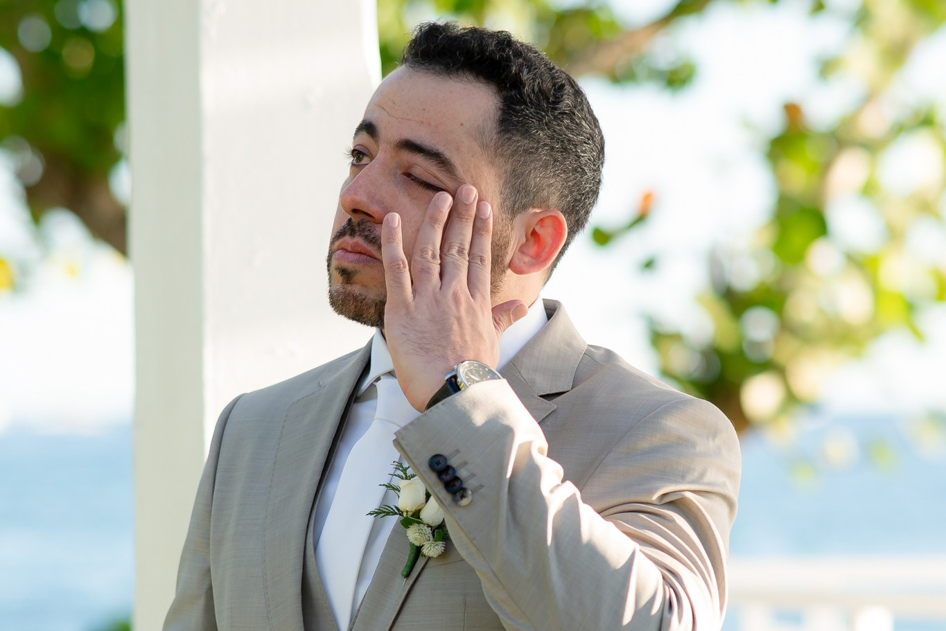 Fotografia de casamento documental: o que é e por que tantas noivas estão escolhendo esse estilo