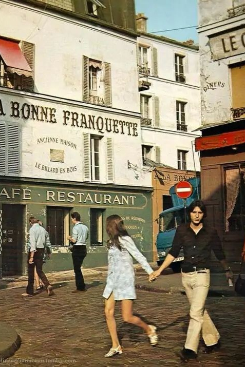 The Best Places for Portrait Photography in Paris. Photographer in Paris: Vlada PhotoArt